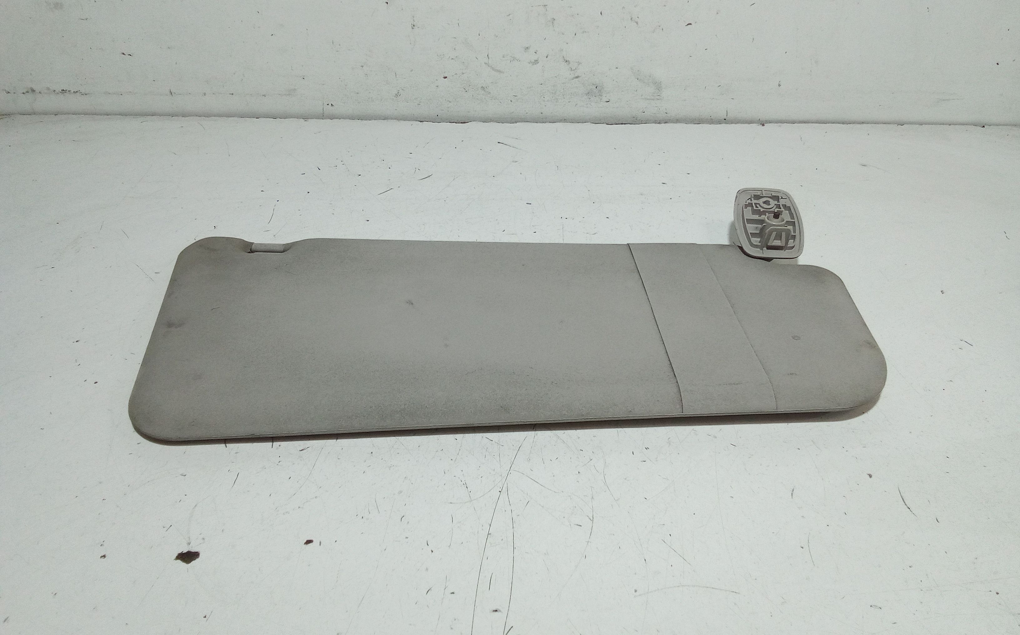 Aletta Parasole Parabrezza Destro Usato