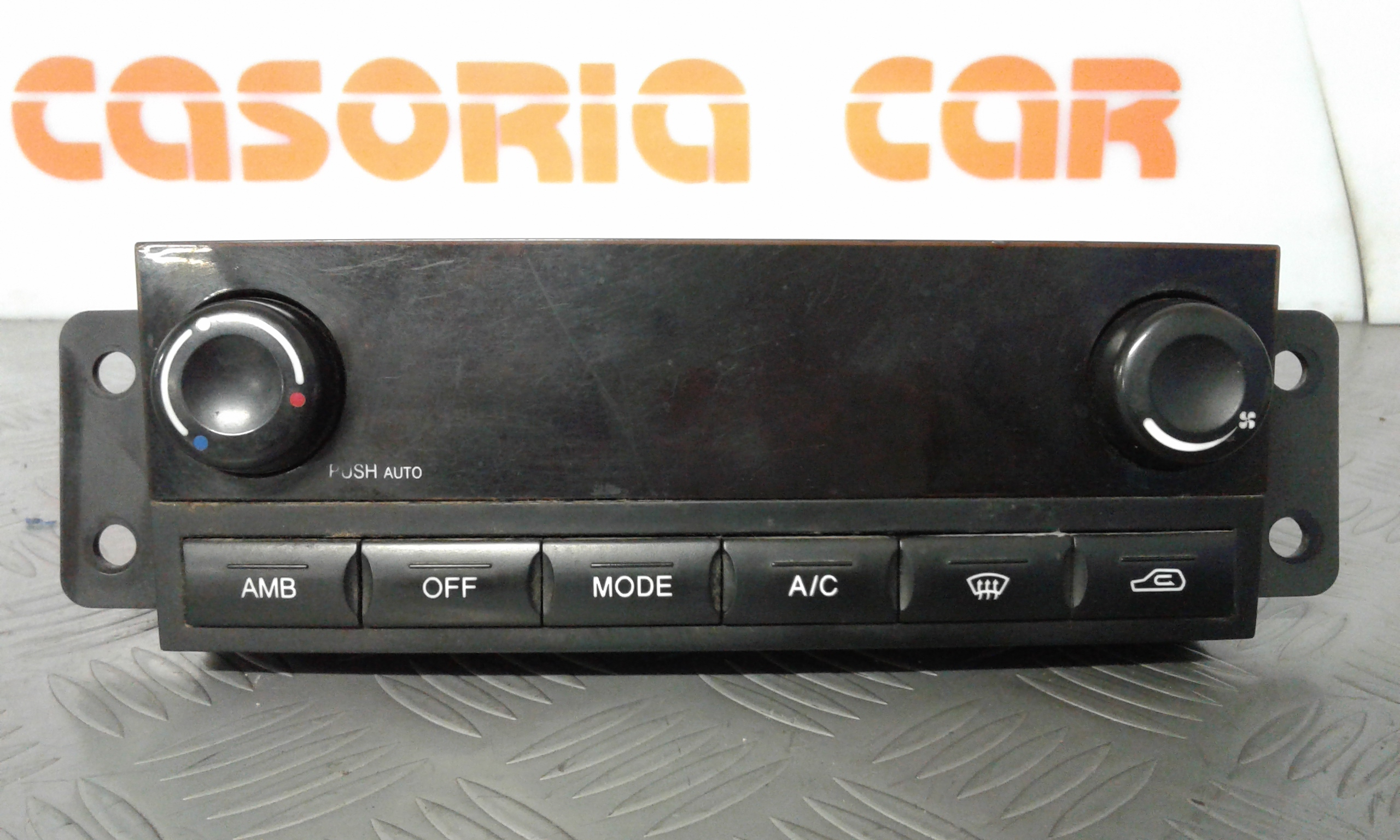 Blocco Comando Climatizzazione 6870008F00HCN Usato