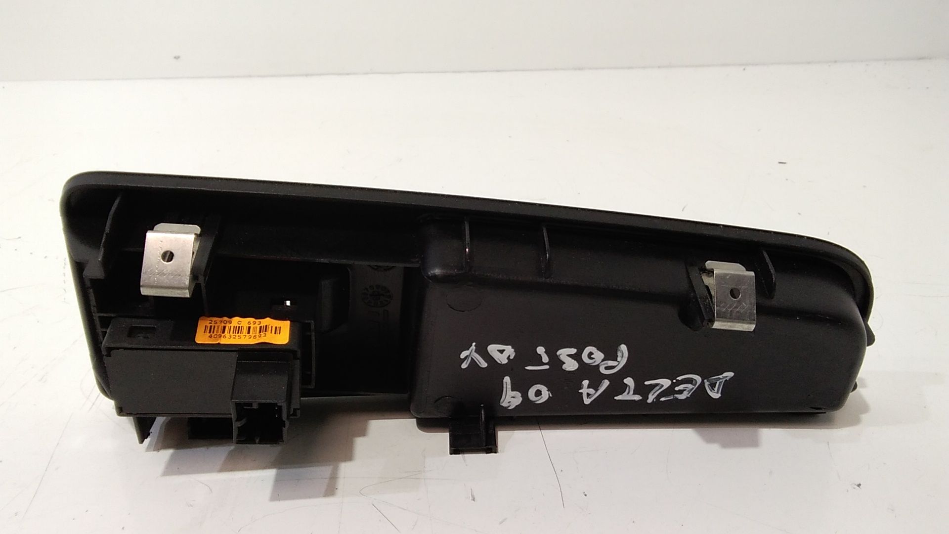 Interruttore Alzacristalli Porta Ant. Destro 735474942 Usato