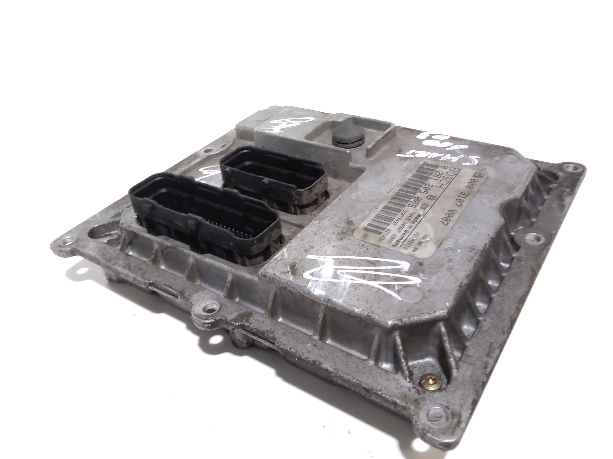 Centralina Iniezione Q0003107V007000000 Usato