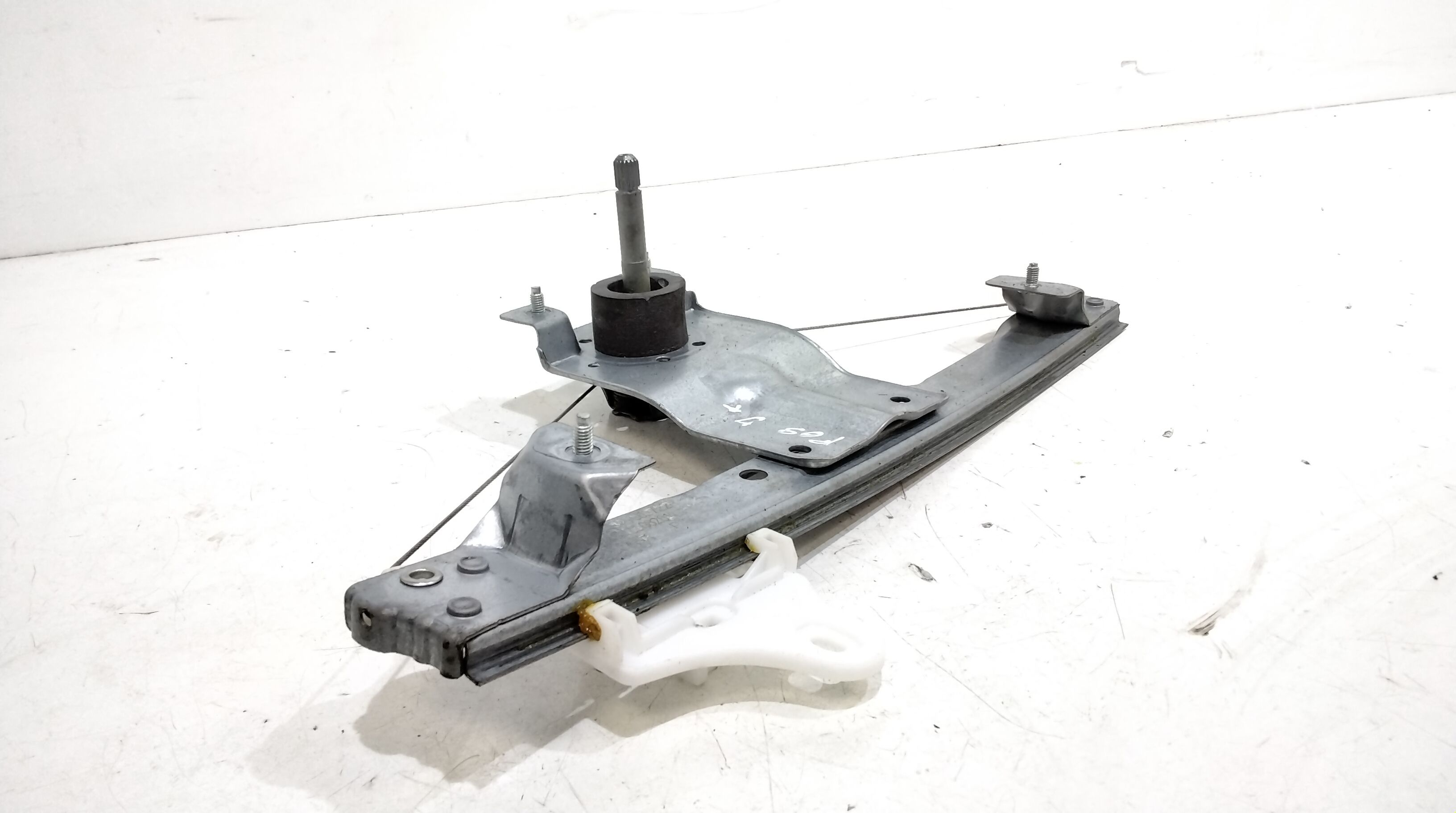 Alzacristallo Porta Post. Destro 827003722R Usato