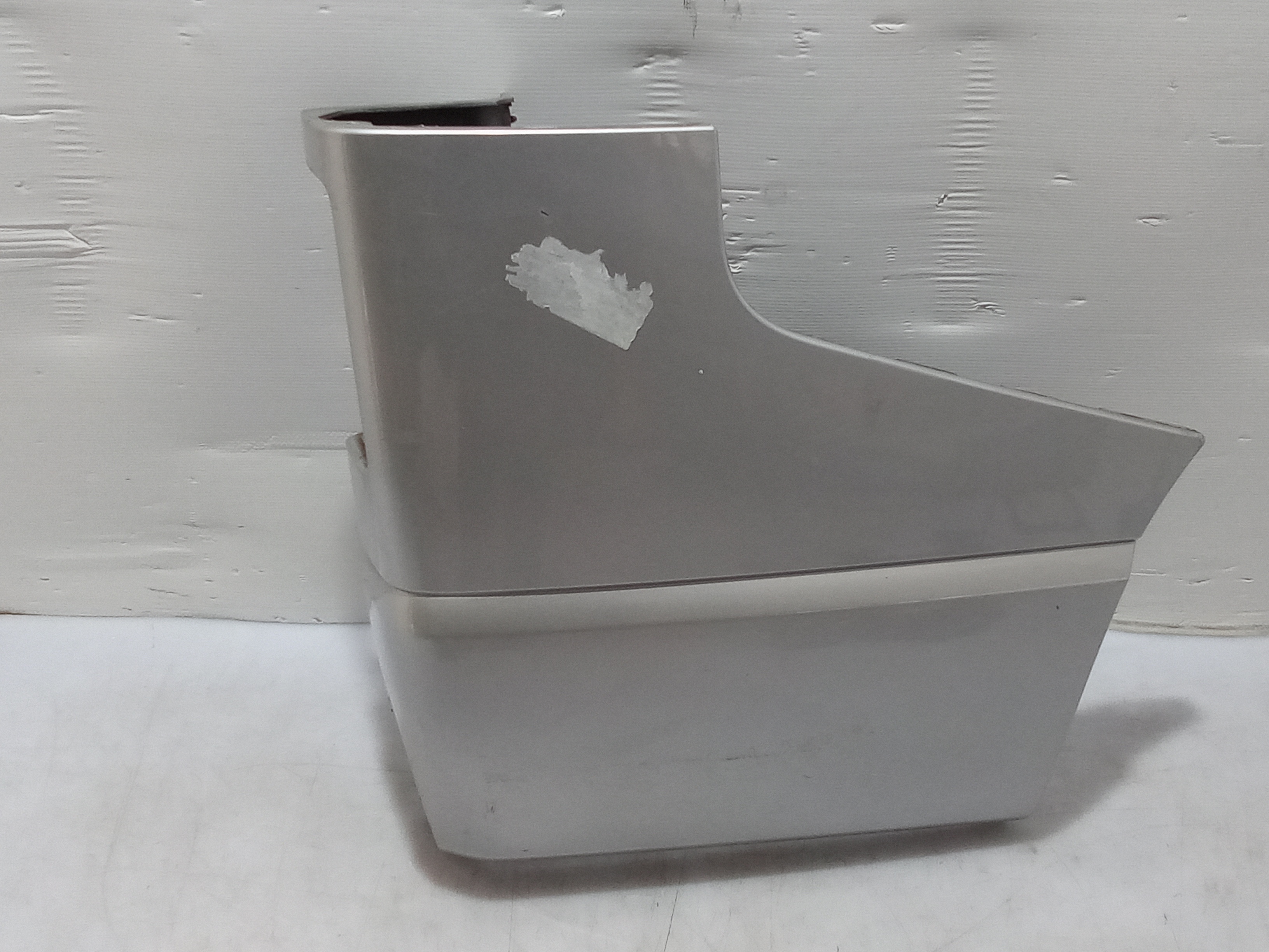 Paraurti Post. Lat. Destro 93867932 Usato