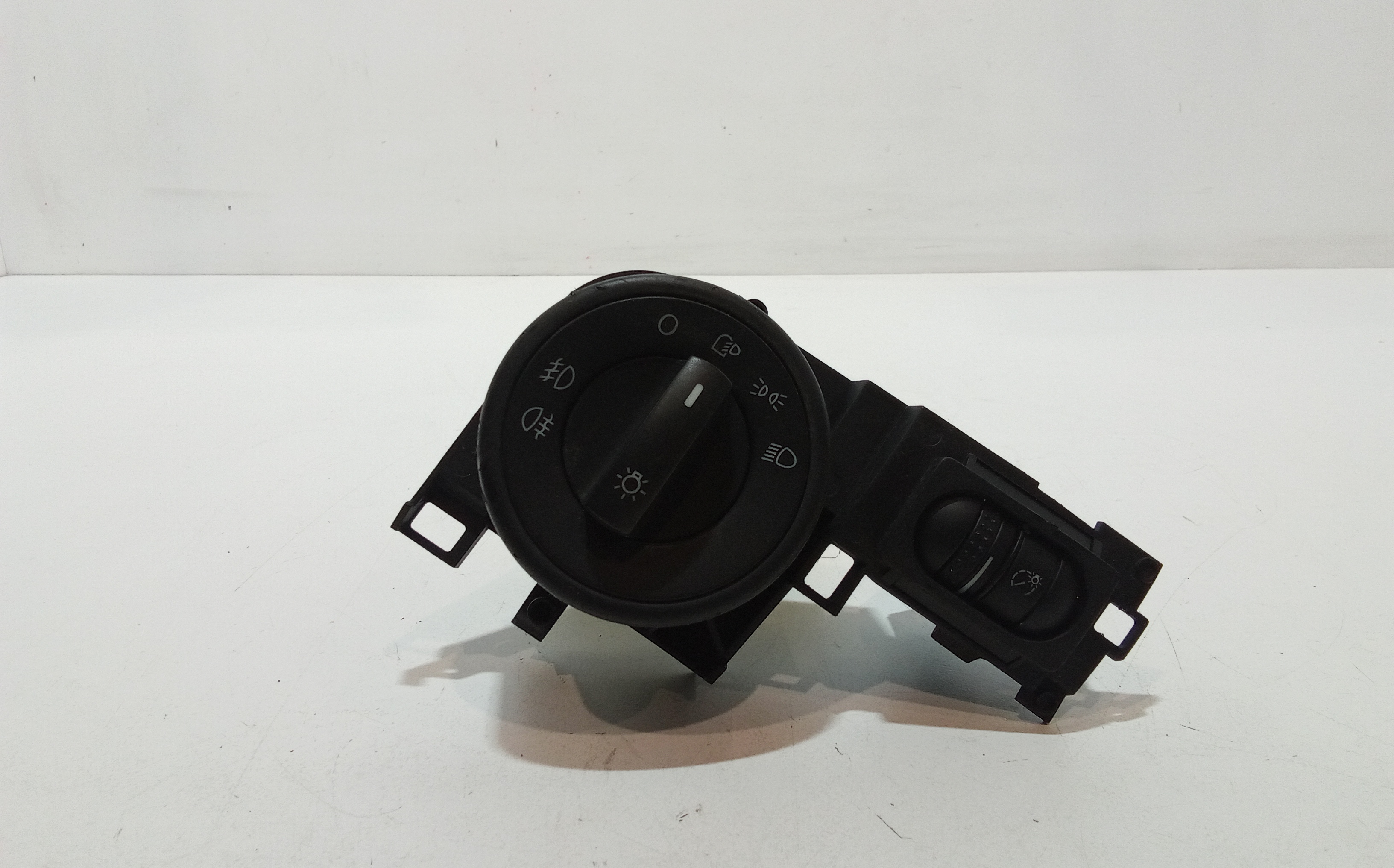 Interruttore Blocco Comando Luci 7L6941431Q3X1 Usato