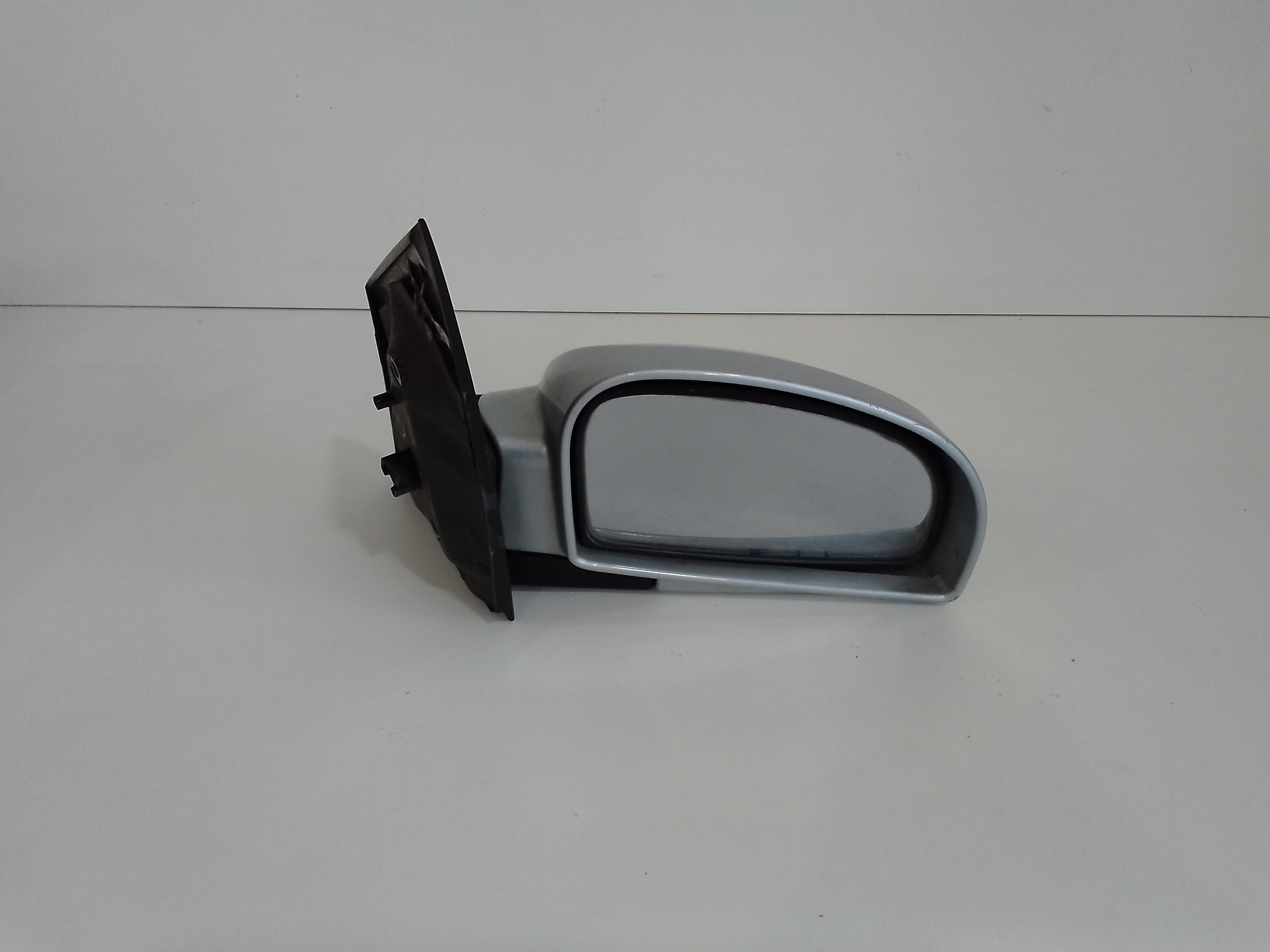 Retrovisore Est. Destro 876201C200 Usato