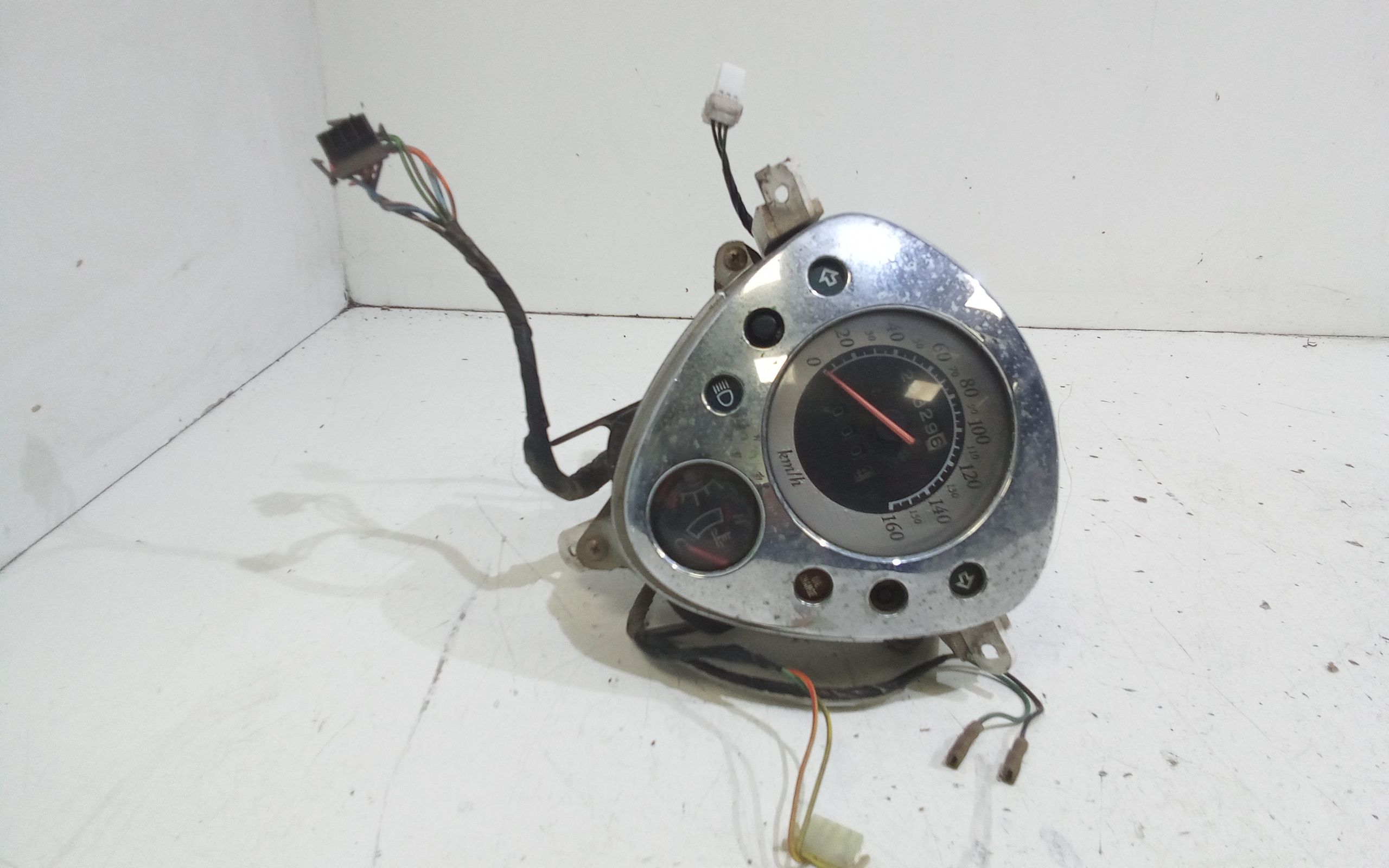 Quadro Portastrumenti Usato