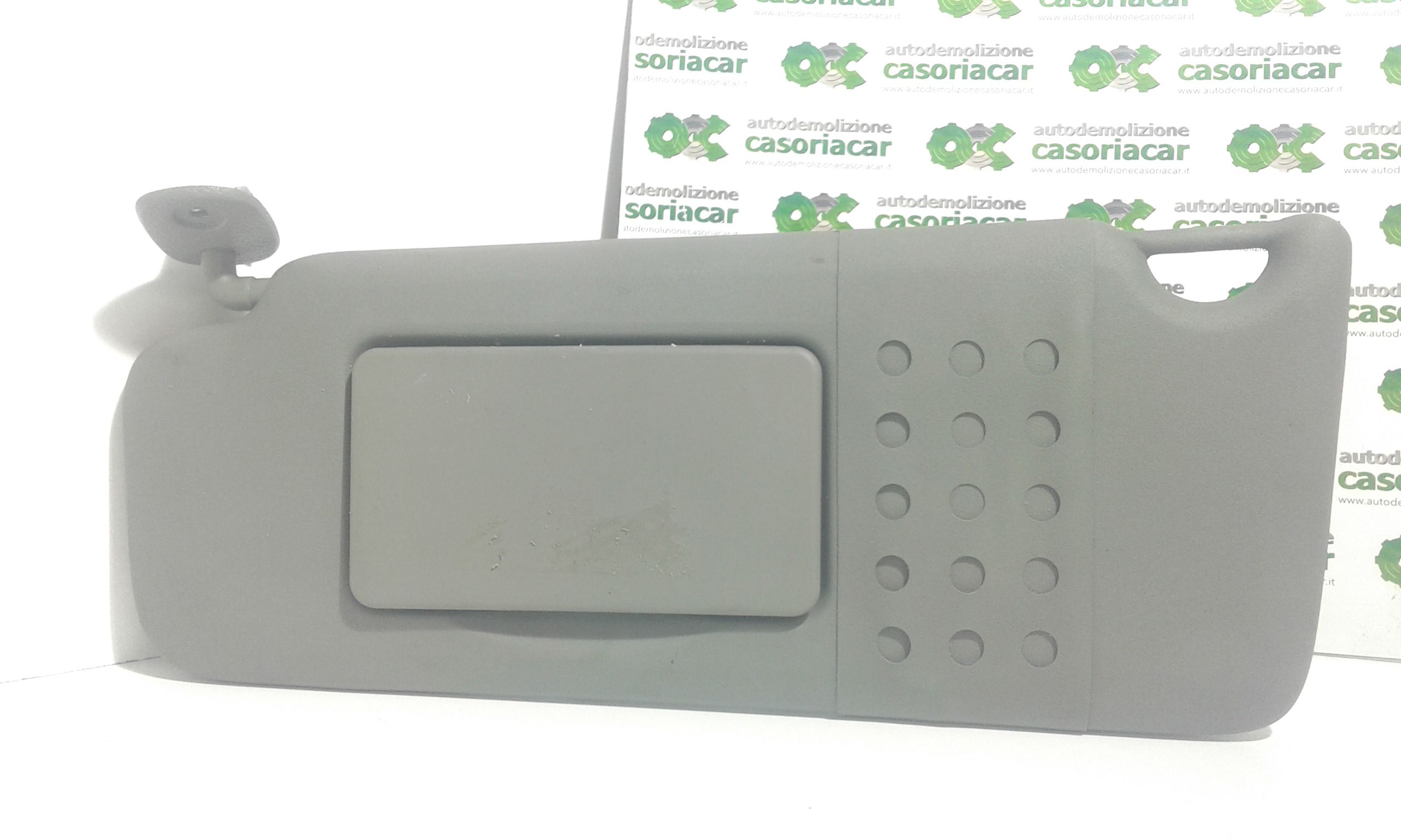 Aletta Parasole Parabrezza Sinistro 8200249085 Usato