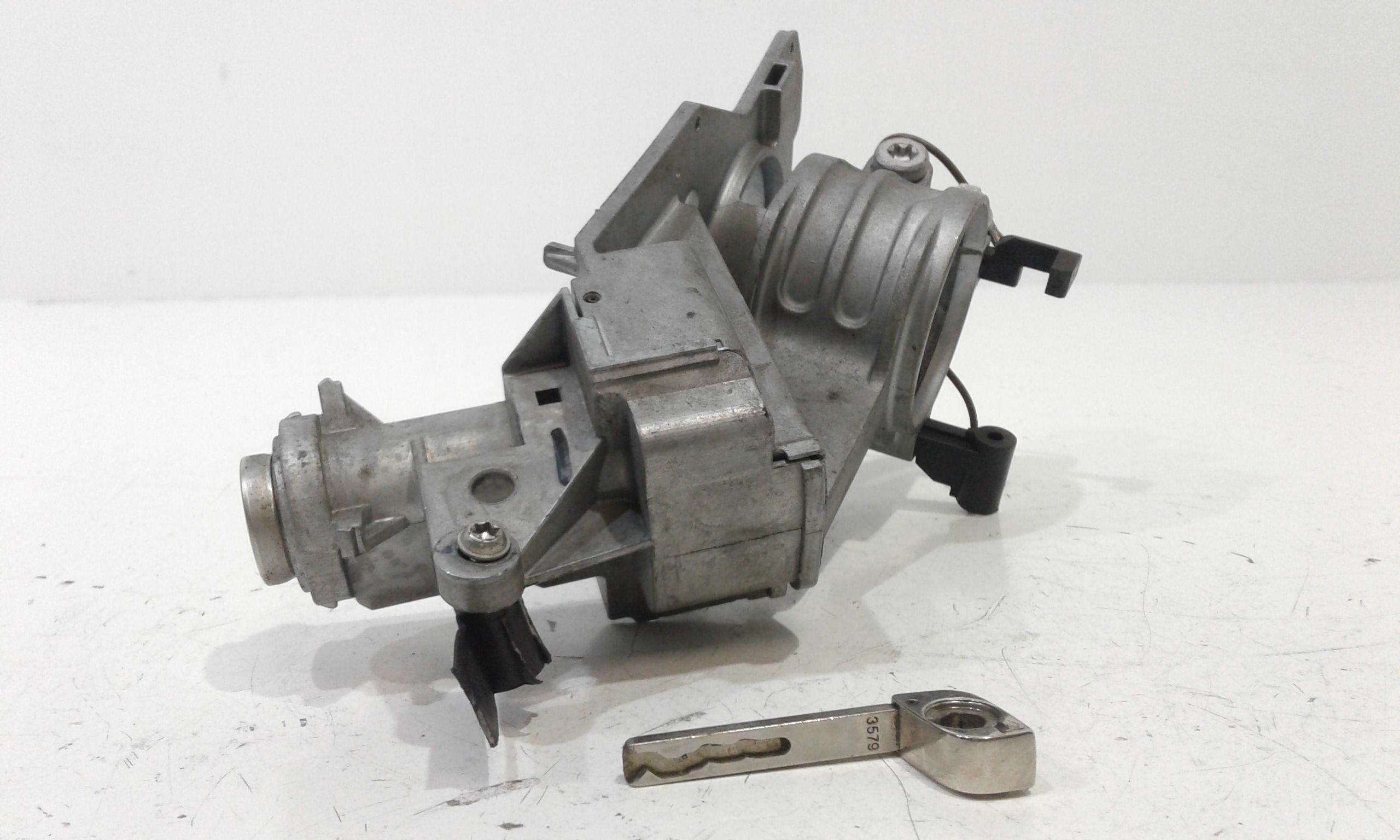 Commutatore Avviamento Con Cilindretti Serrature Usato