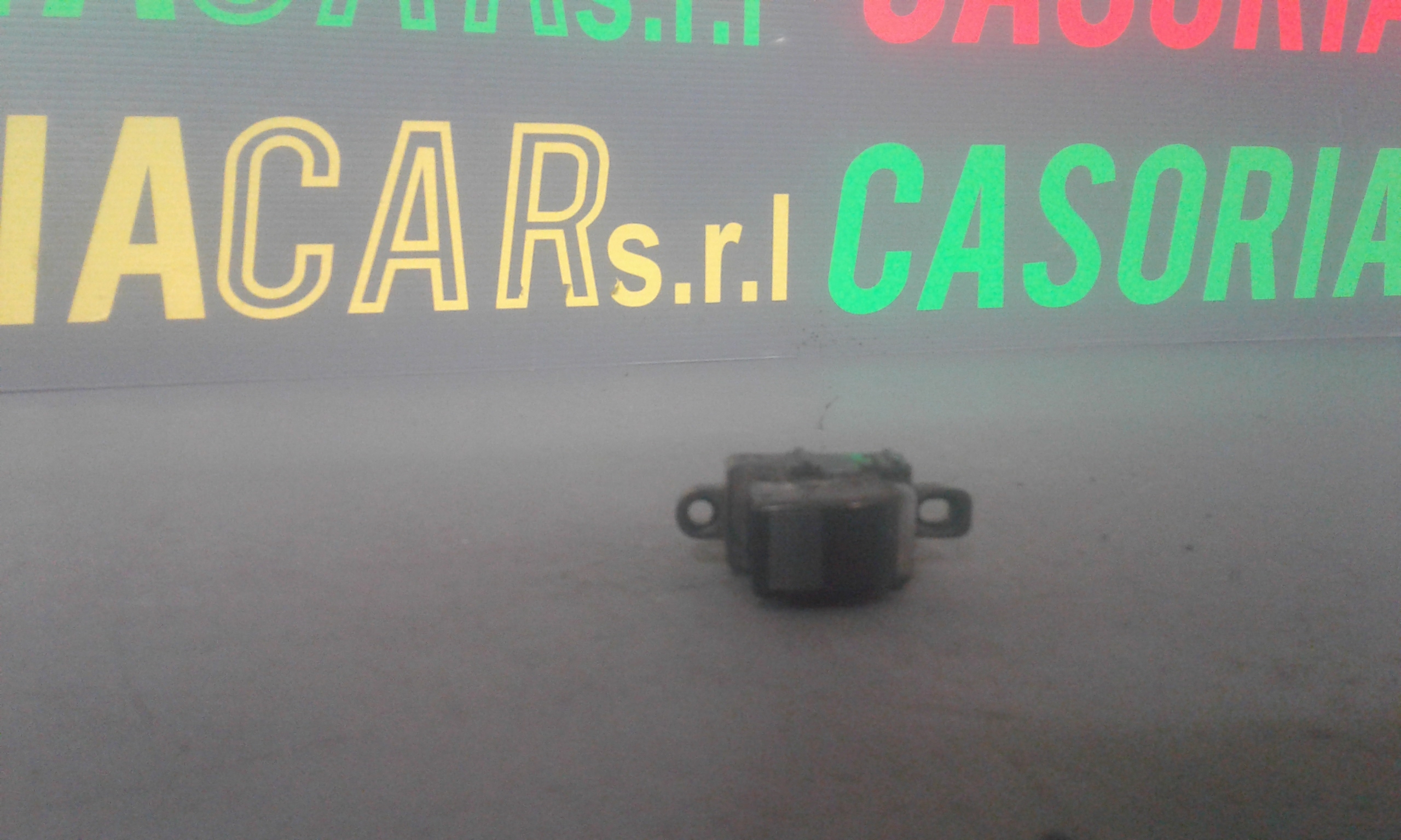 Interruttore Alzacristalli Porta Ant. Destro Usato