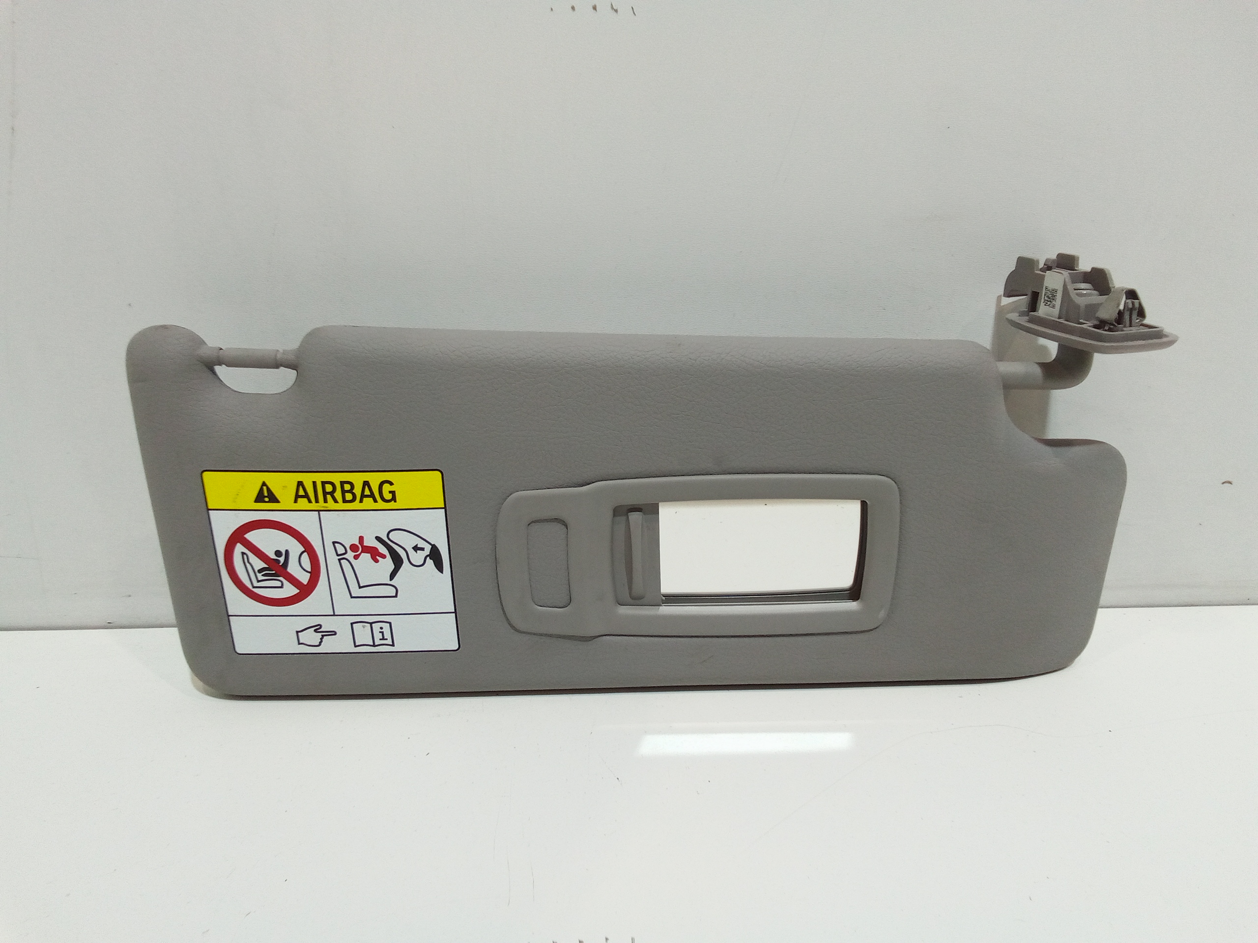 Aletta Parasole Parabrezza Destro 51165A3BCA6 Usato