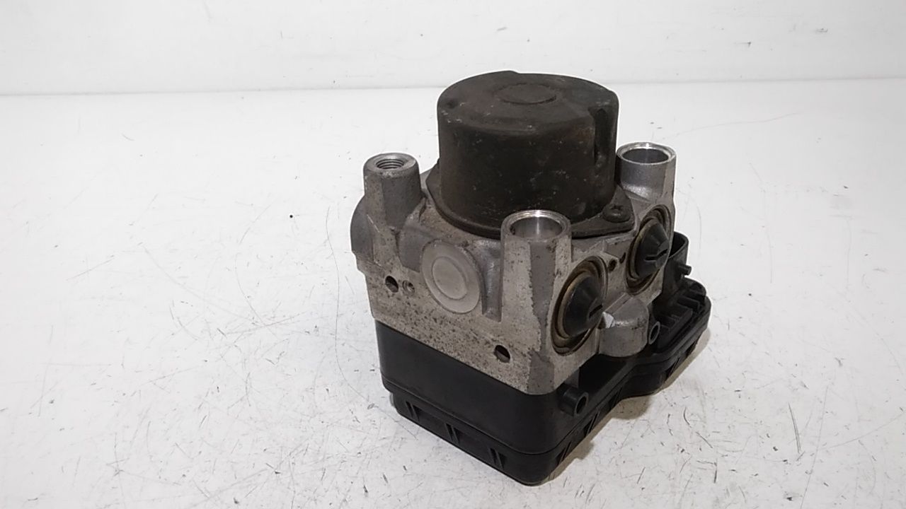 Pompa Abs 4451042010 Usato