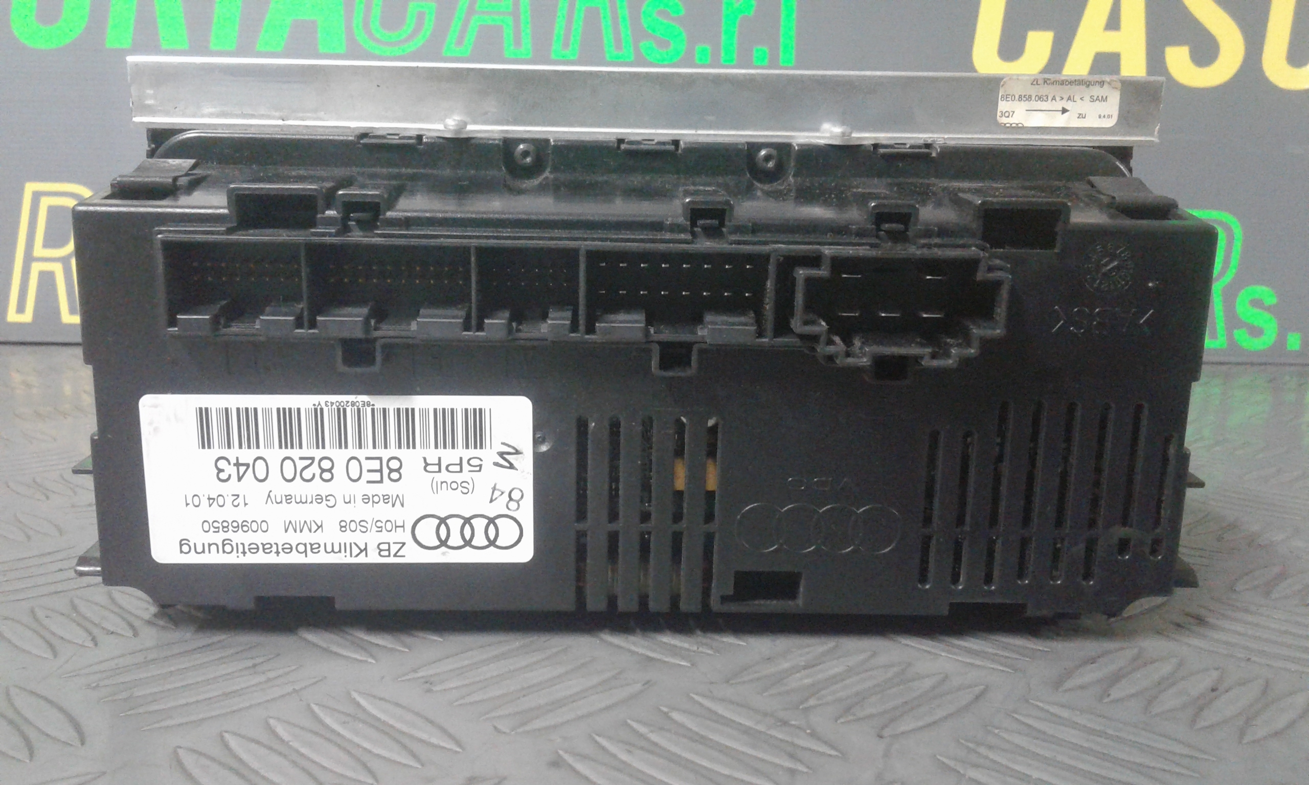 Blocco Comando Climatizzazione 8E0819045A Usato