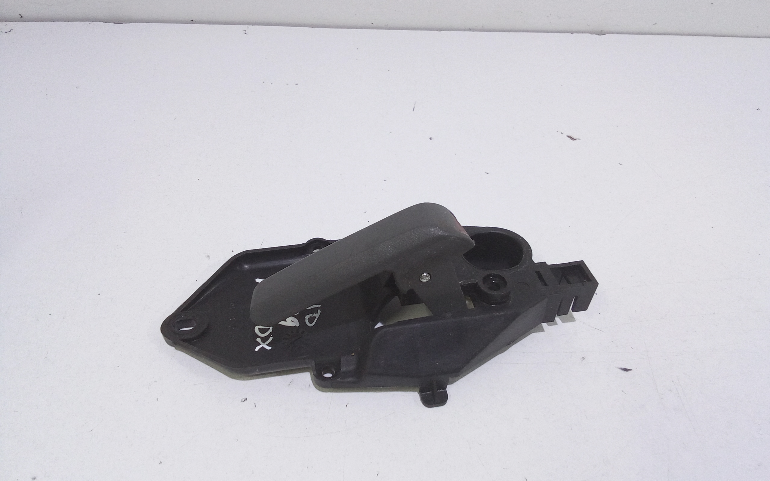 Maniglia Int. Apertura Porta Ant. Destro Usato