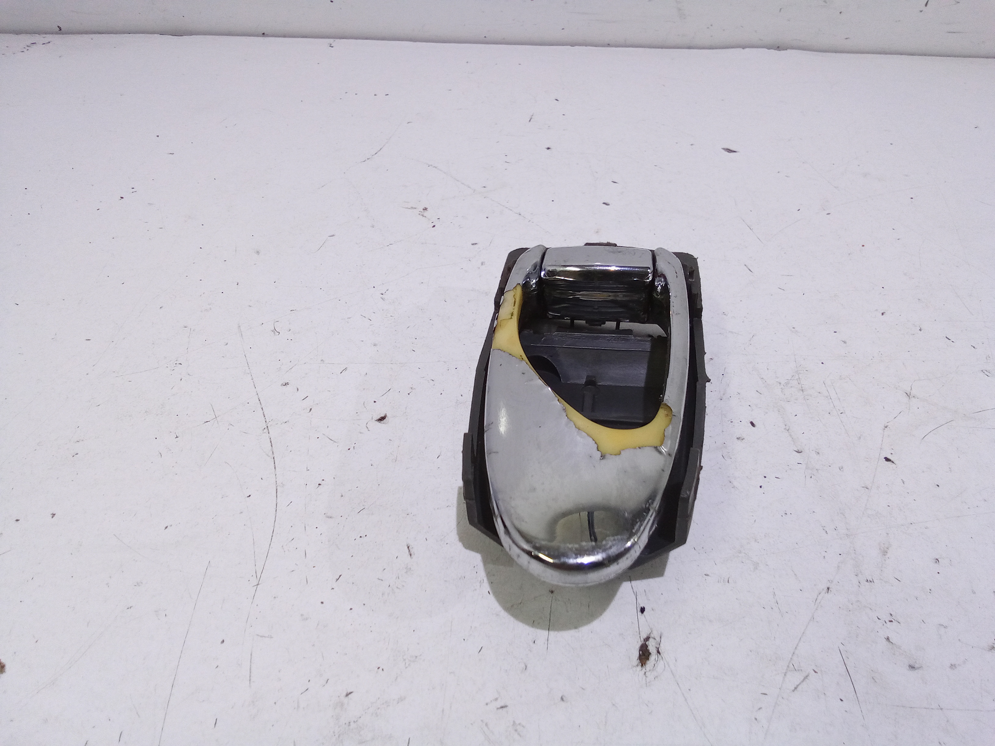 Maniglia Int. Apertura Porta Ant. Sinistro 96232089 Usato