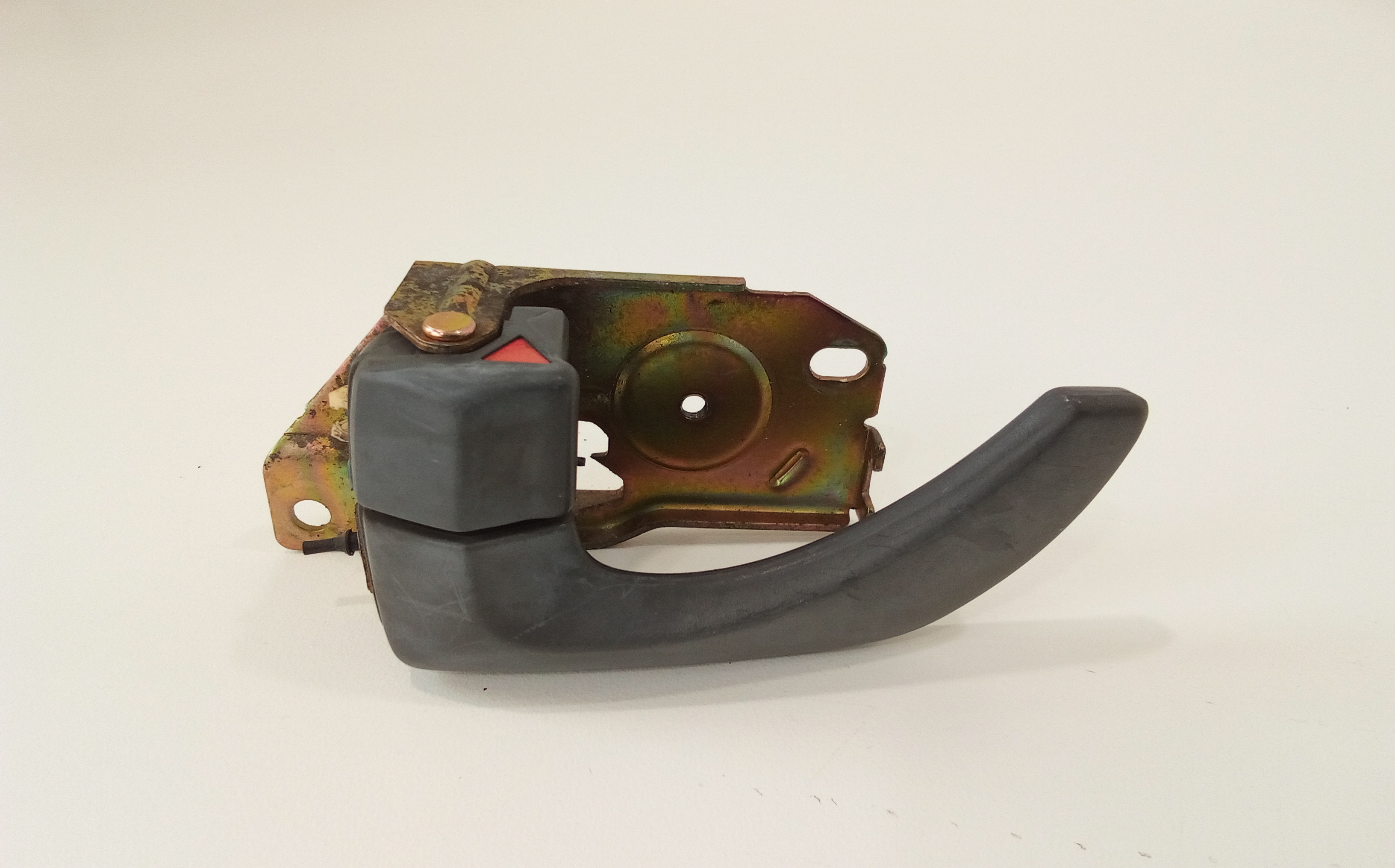 Maniglia Int. Apertura Porta Post. Sinistro 836103E000CY Usato