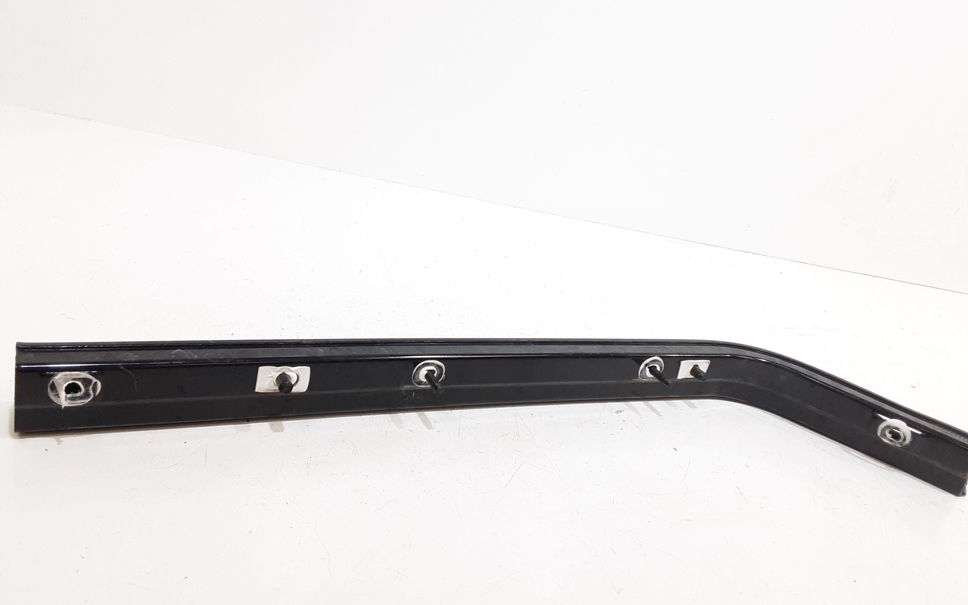 Guida Centr. Porta Scorrevole Destro, Guida Centr. Porta Scorrevole Sinistro, Guida Inf. Porta Scorrevole Destro, Guida Inf. Porta Scorrevole Sinistro, Guida Sup. Porta Scorrevole Destro, Guida Sup. Porta Scorrevole Sinistro Usato