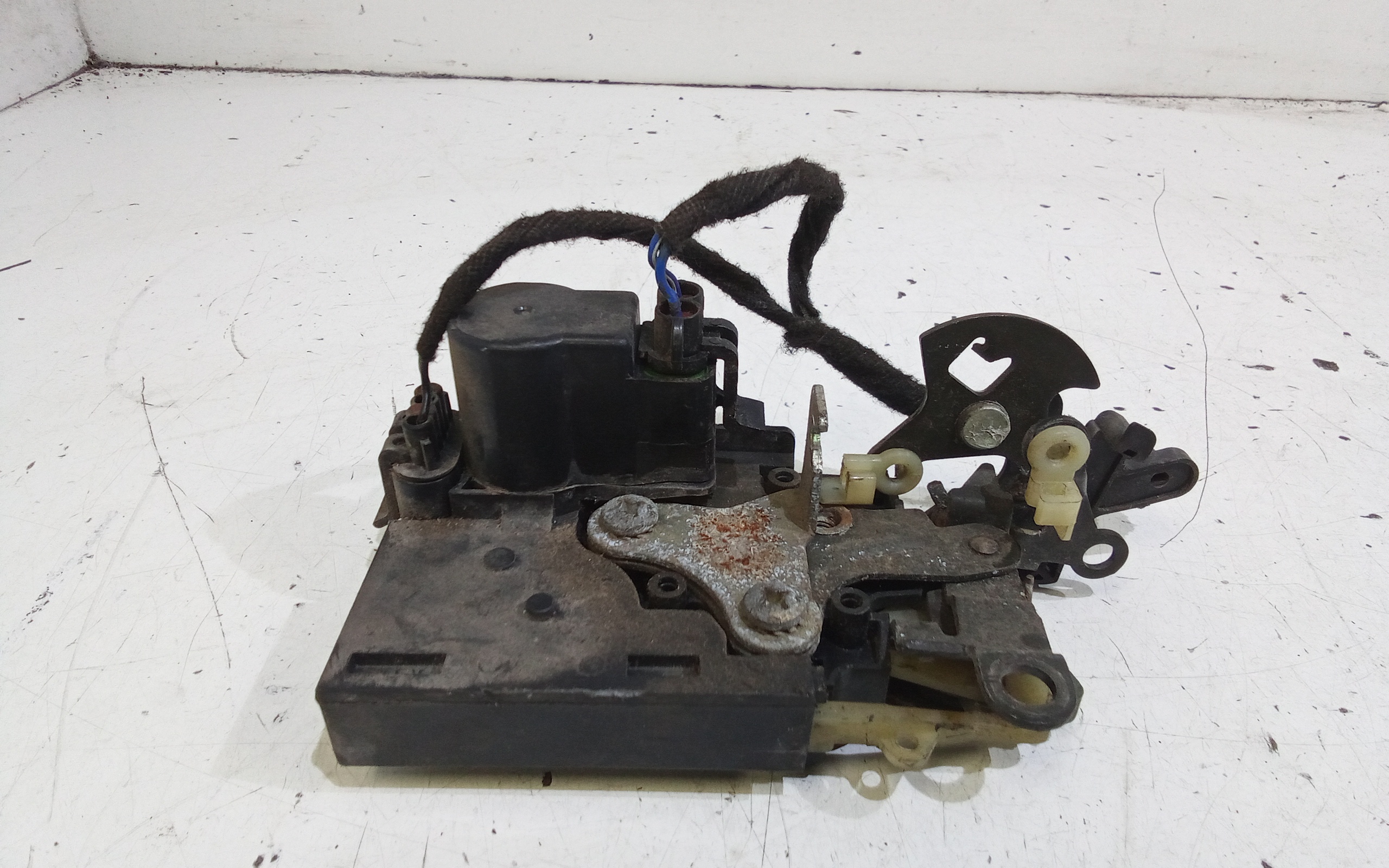 Serratura Porta Post. Destro 741100015 Usato