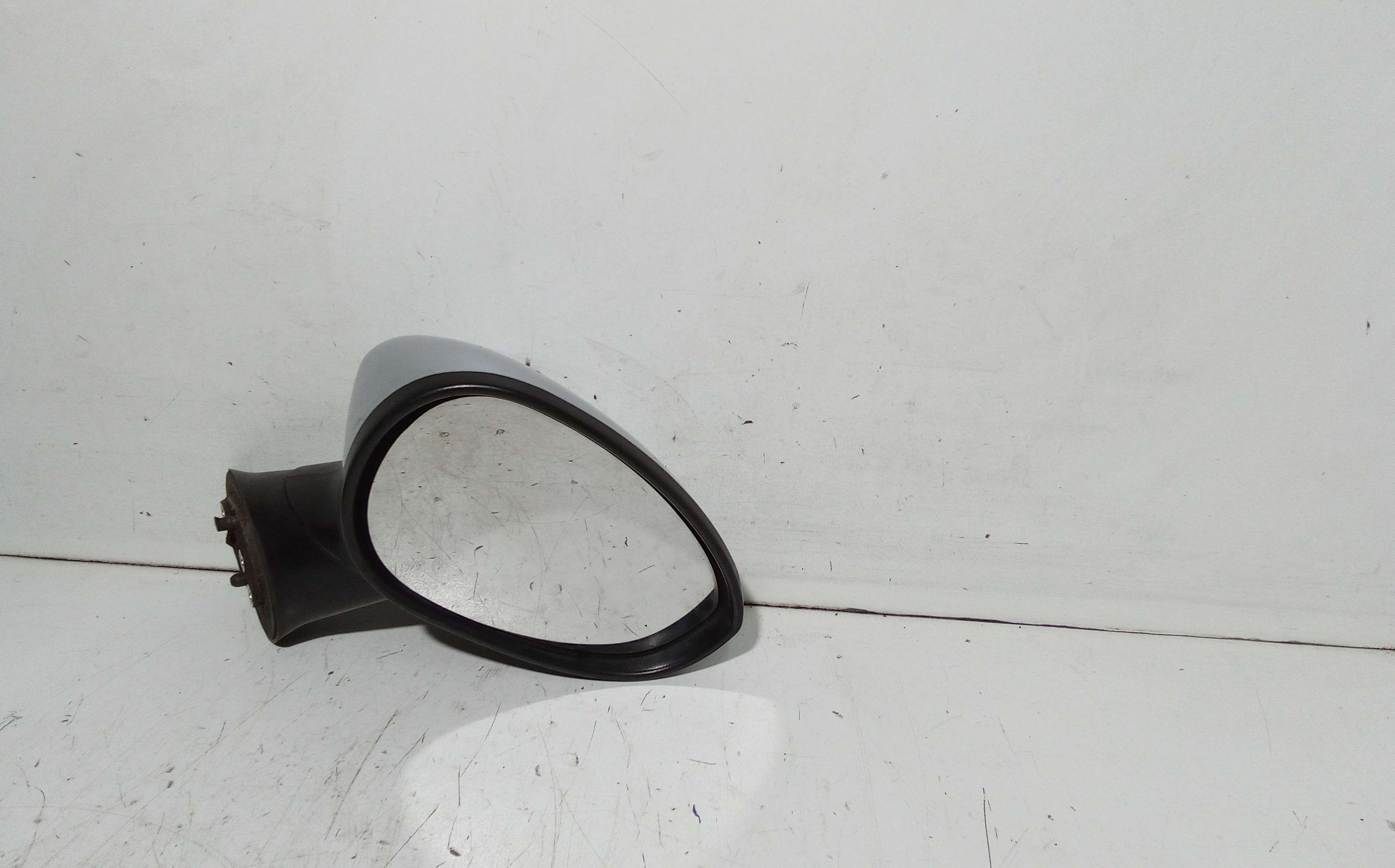 Retrovisore Est. Destro 735465558 Usato