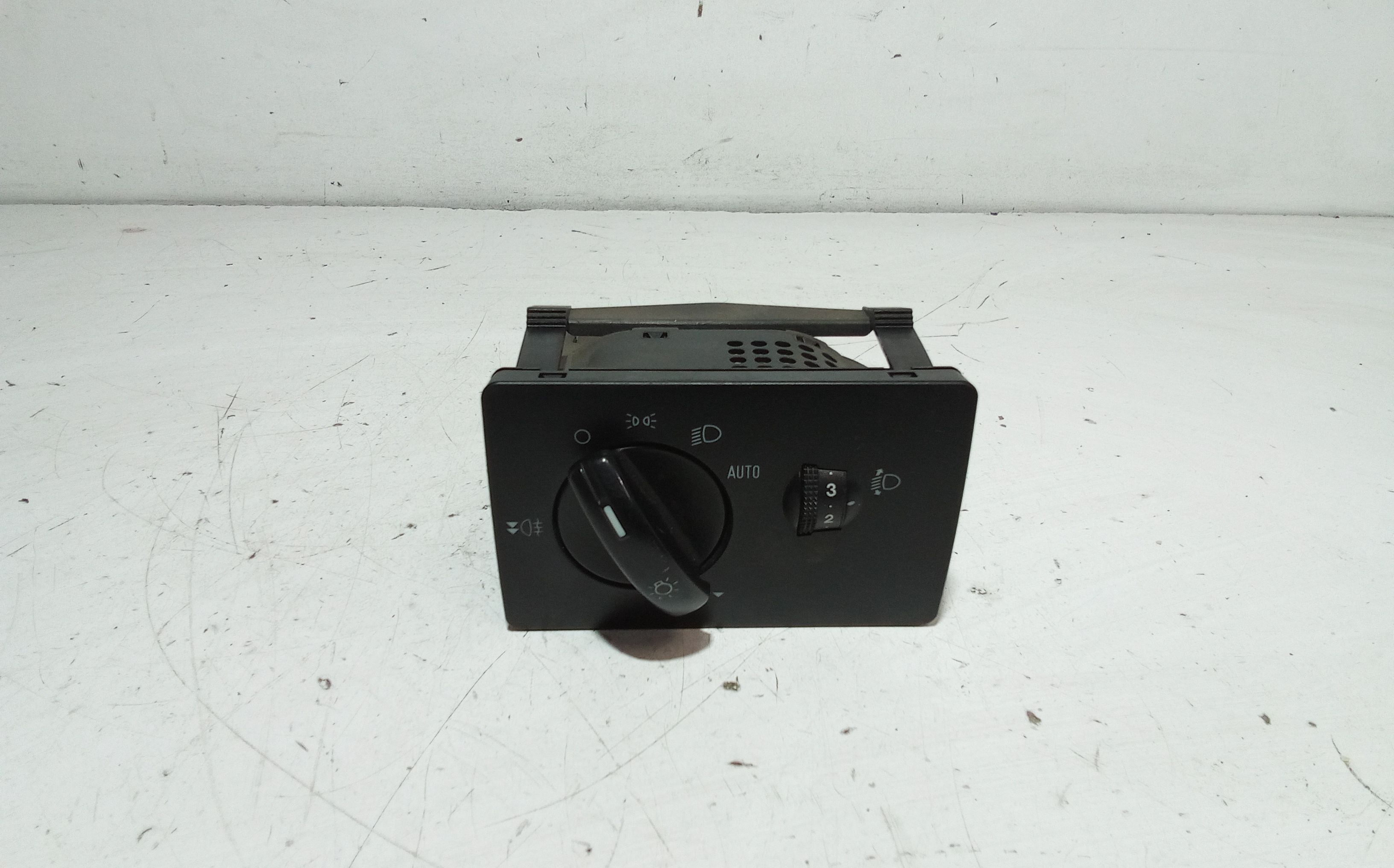 Interruttore Blocco Comando Luci Usato