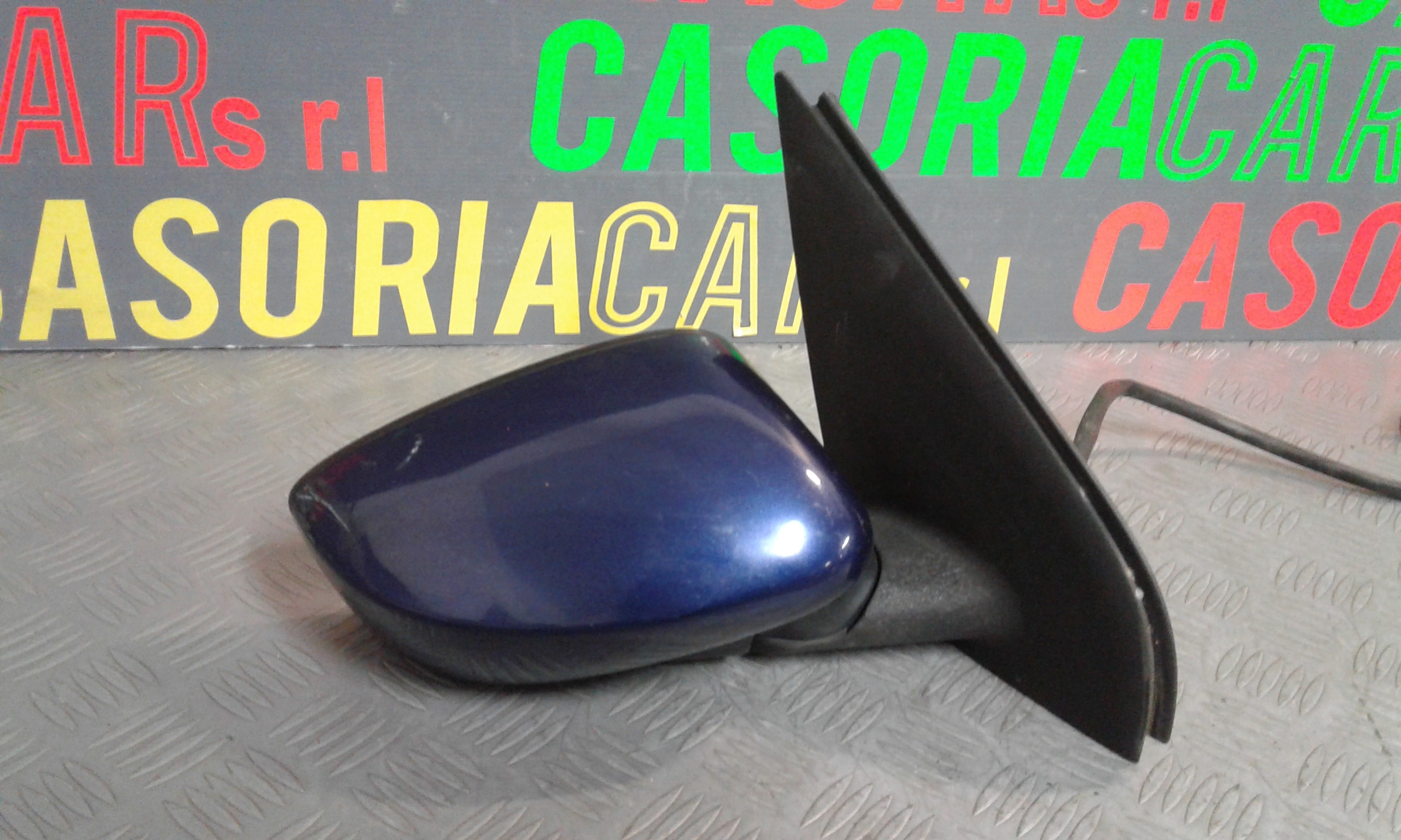 Retrovisore Est. Destro Usato