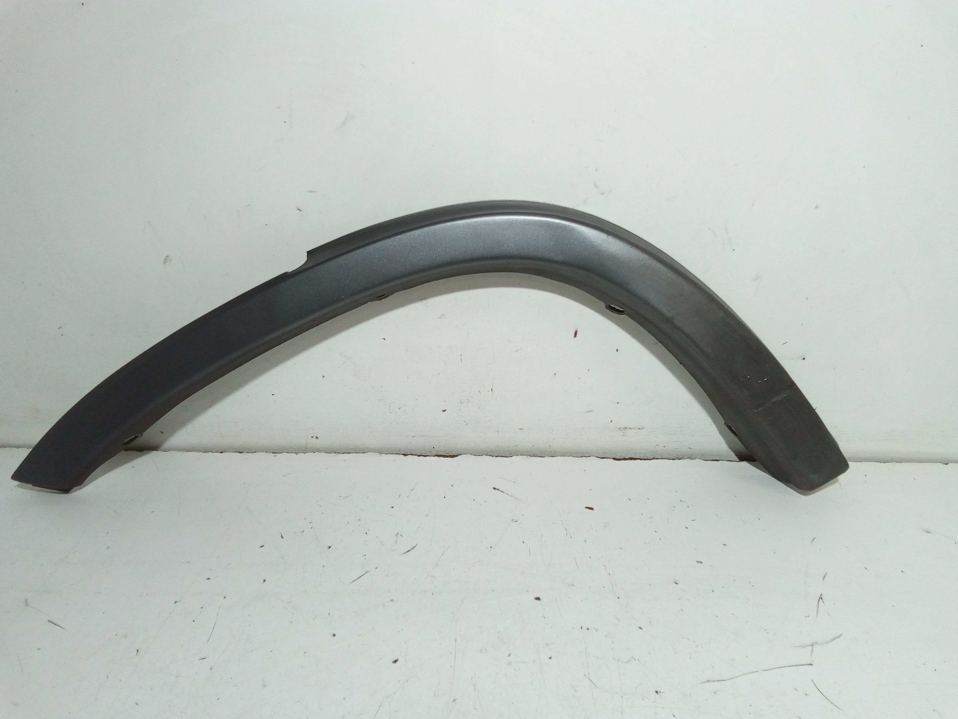 Modanatura Arco Passaruota Post. Destro Usato