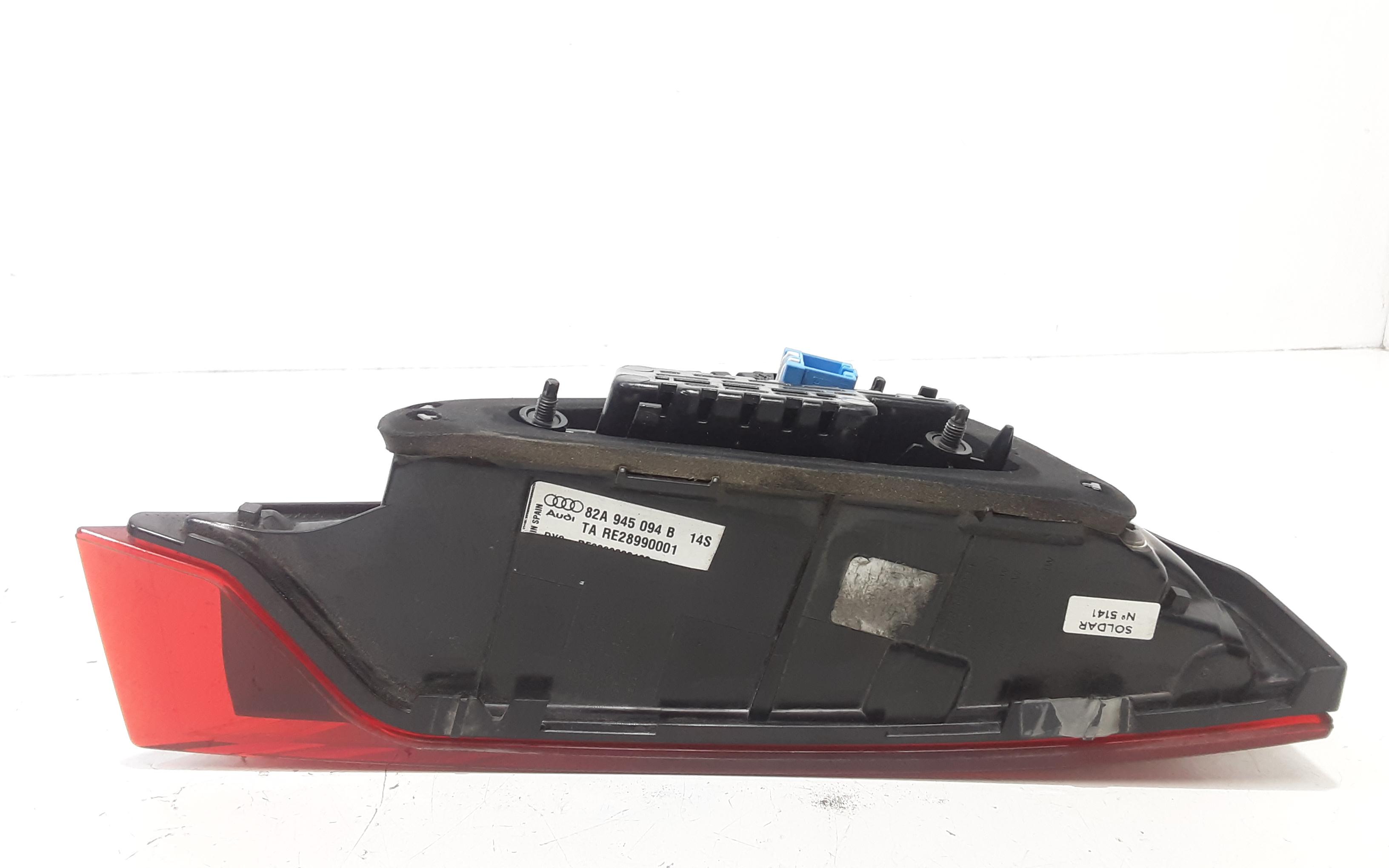 Fanale Post. Parte Int. Destro 82A945076 Usato