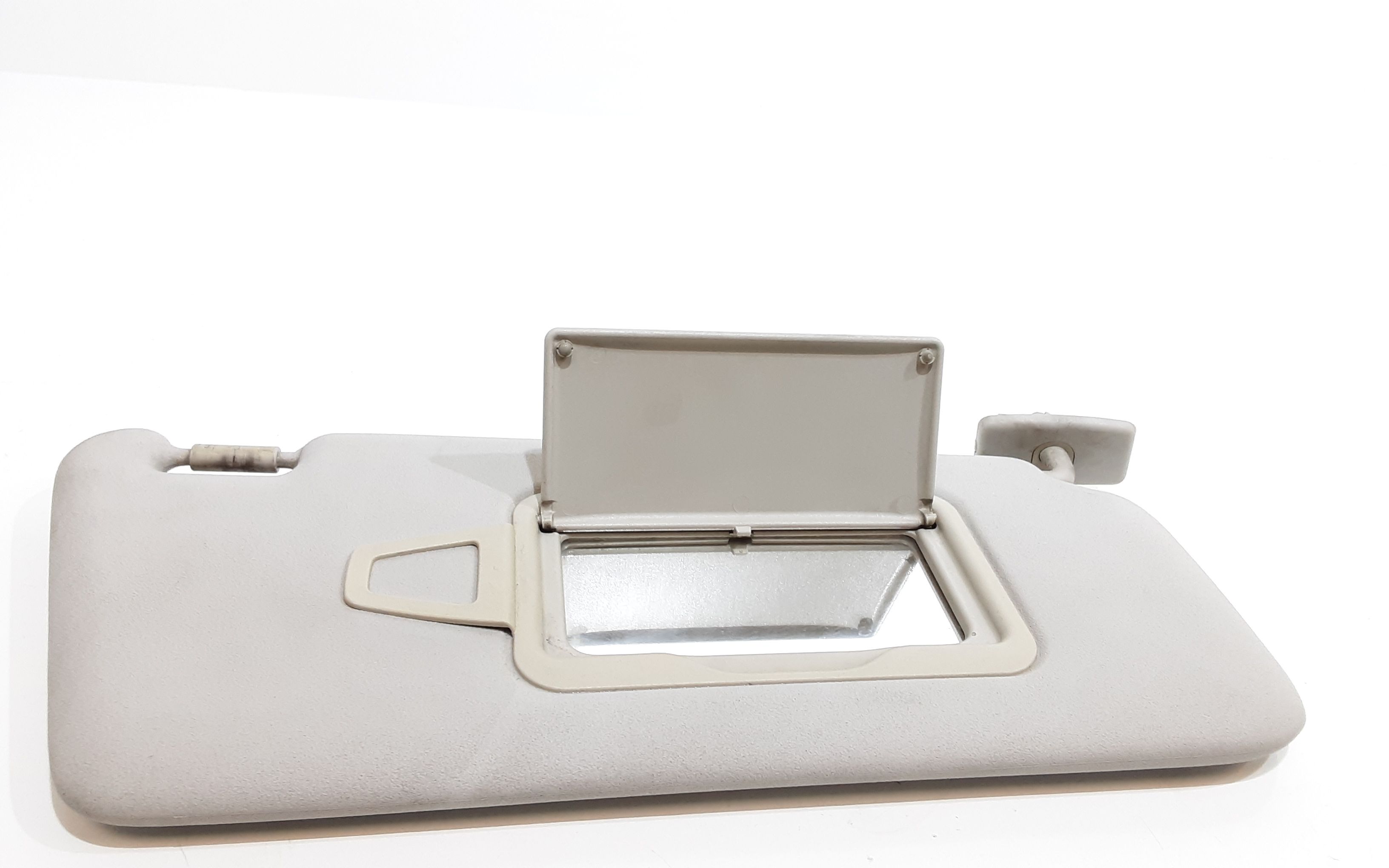 Aletta Parasole Parabrezza Destro A16981002107H48 Usato