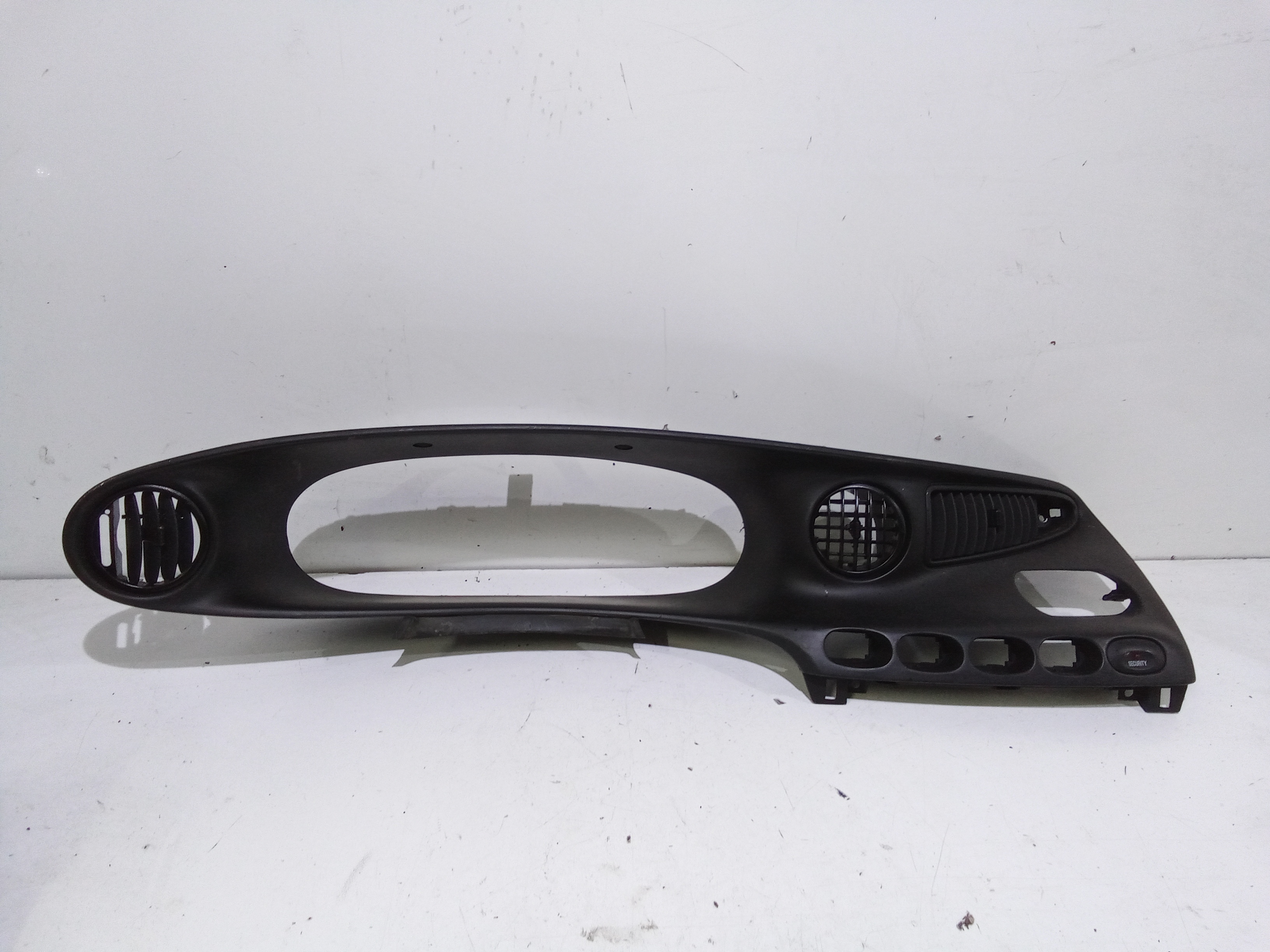 Rivestimento Centr. Cruscotto, Mascherina Portastrumenti Centr. Cruscotto Usato