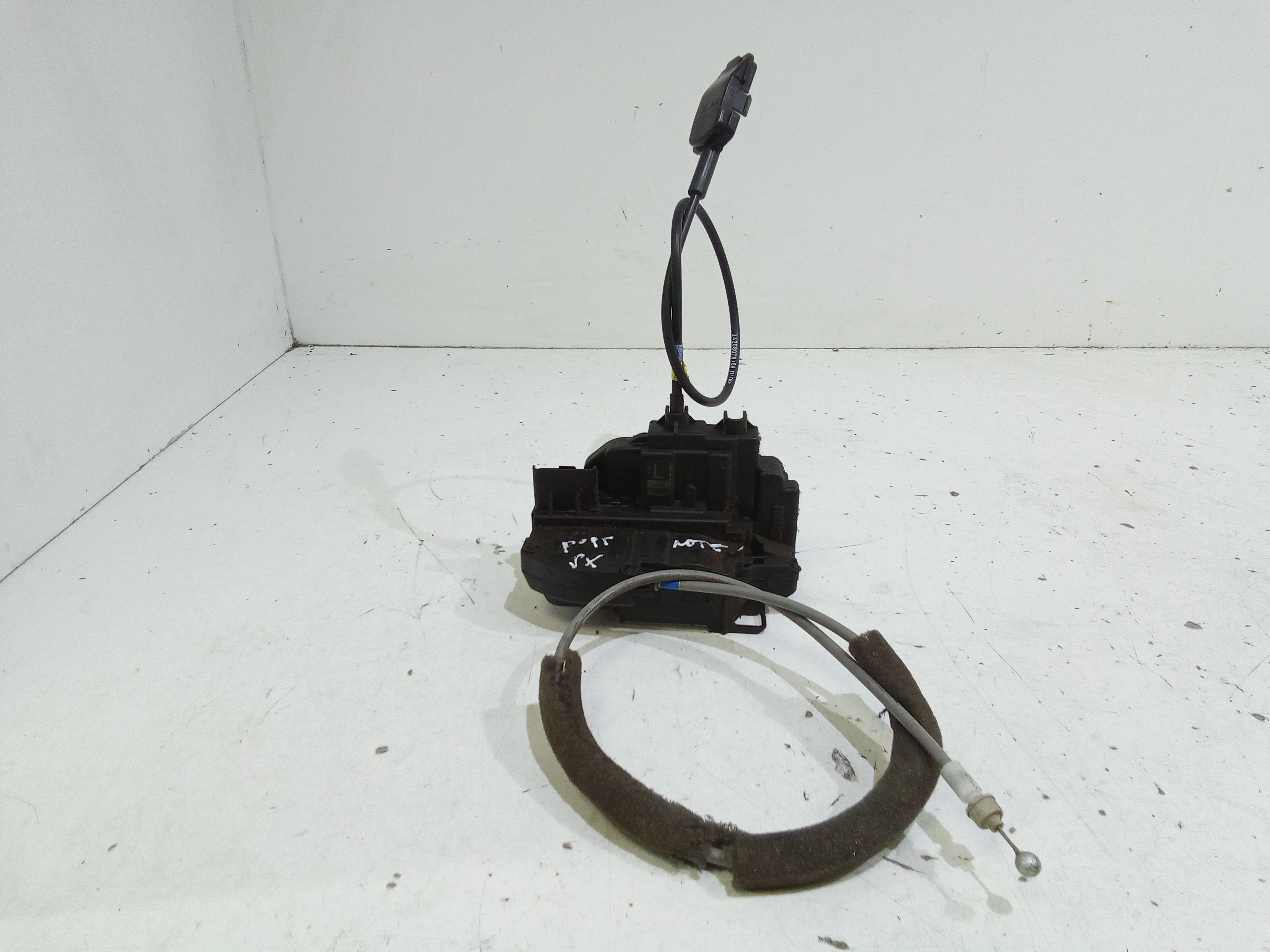 Serratura Porta Post. Sinistro 825019U100 Usato