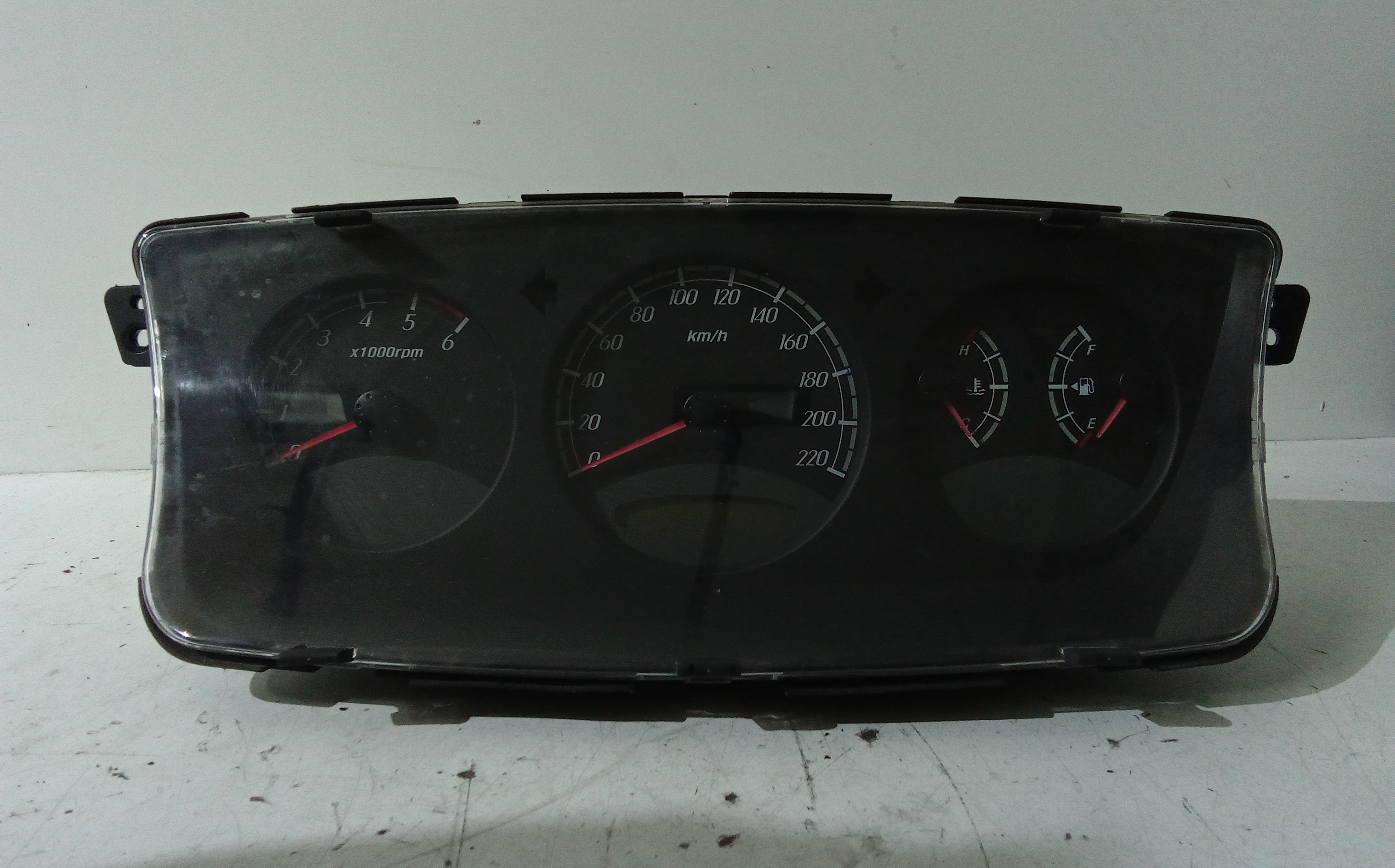 Quadro Portastrumenti Usato