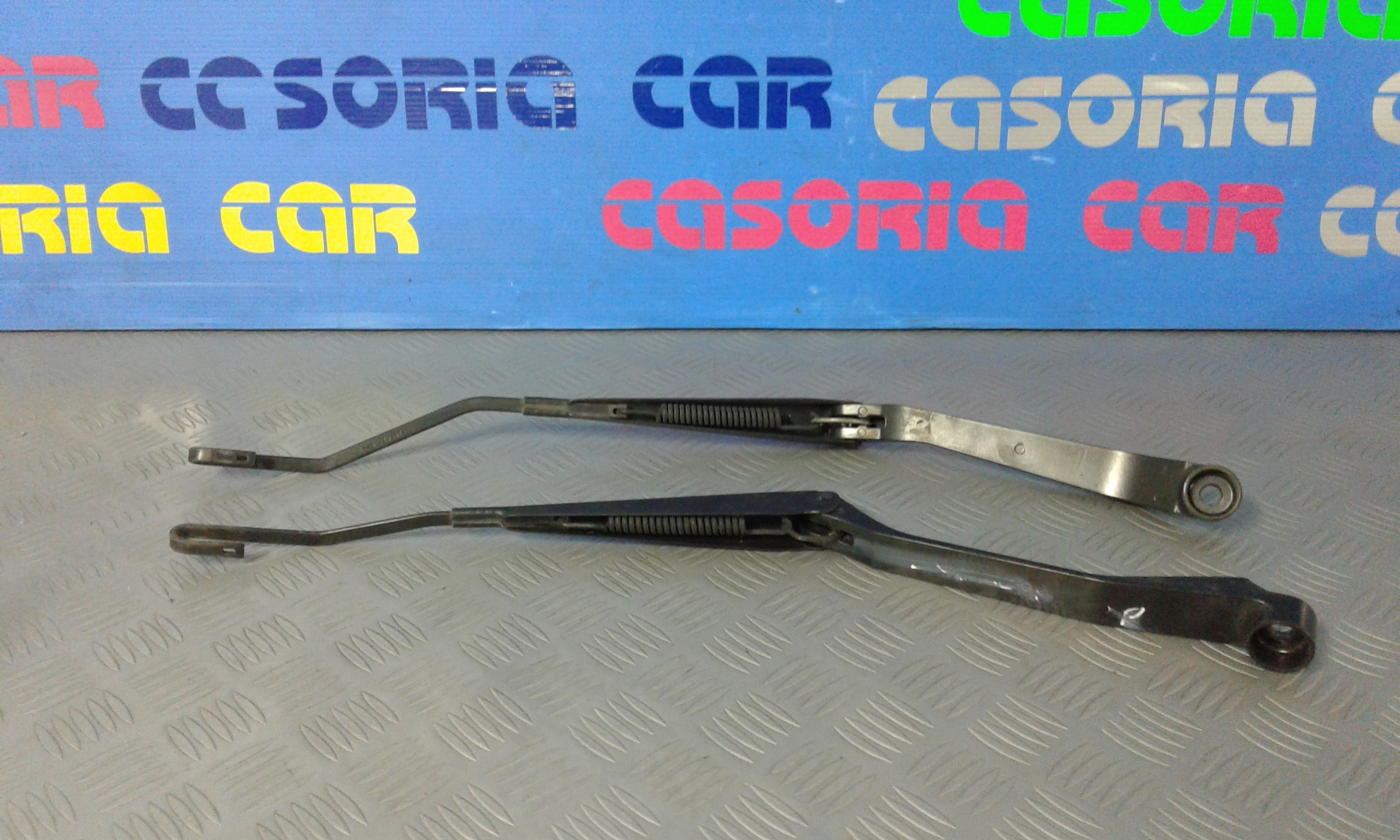 Braccio Tergiparabrezza Usato