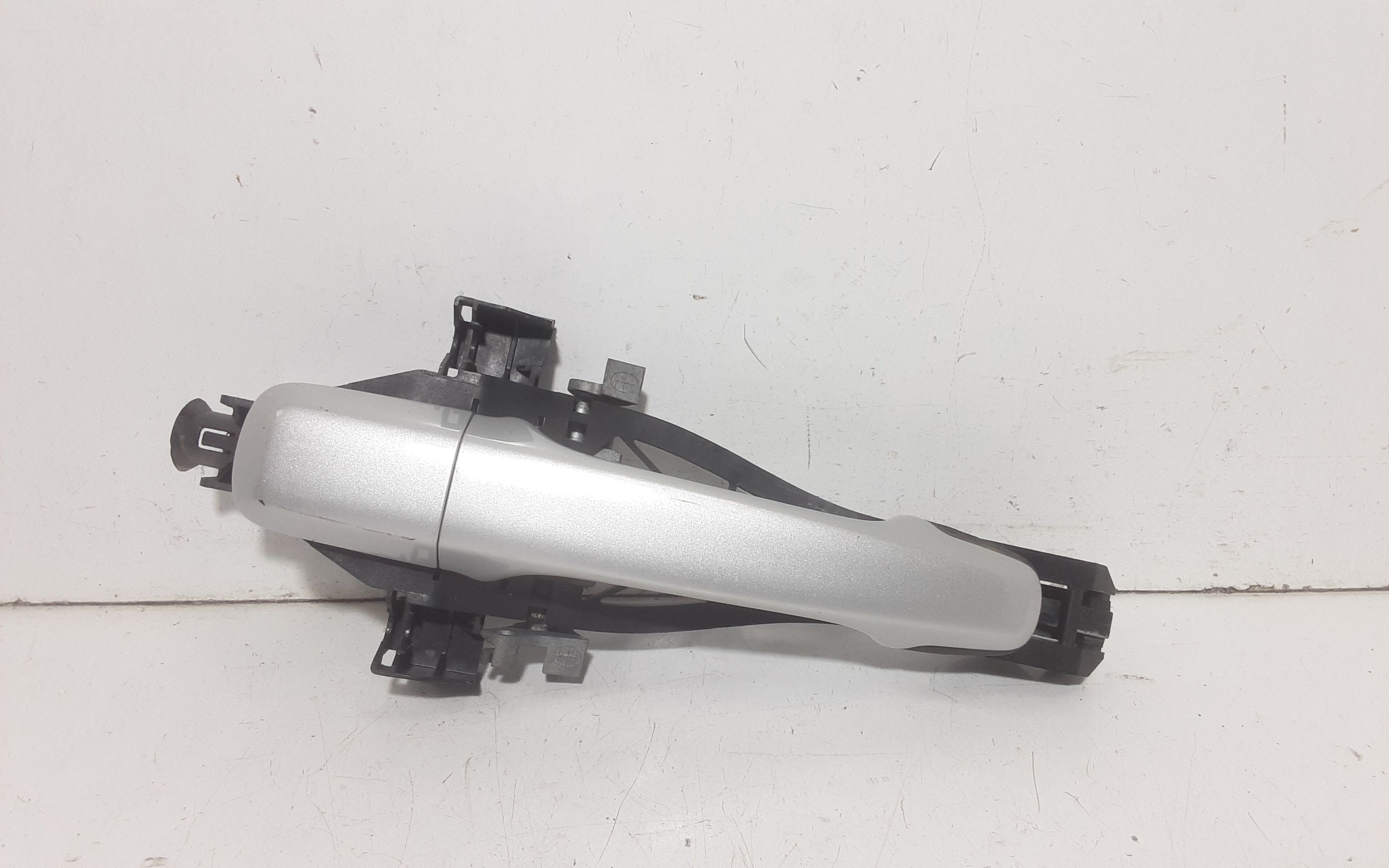 Maniglia Porta Post. Sinistro 39873389 Usato