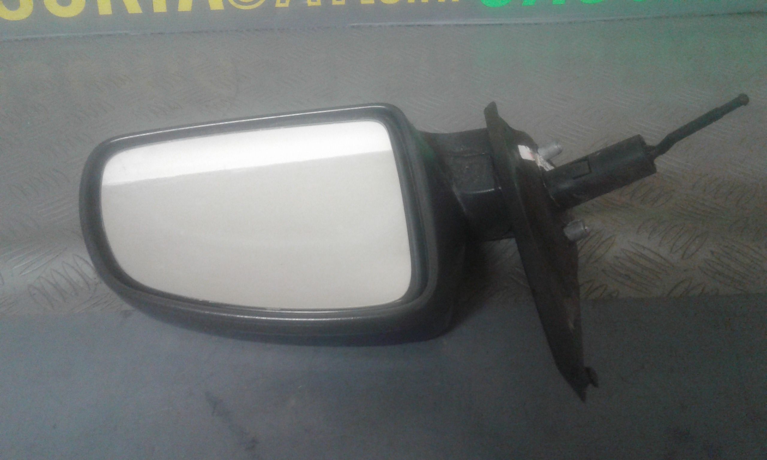 Retrovisore Est. Destro 13148951 Usato