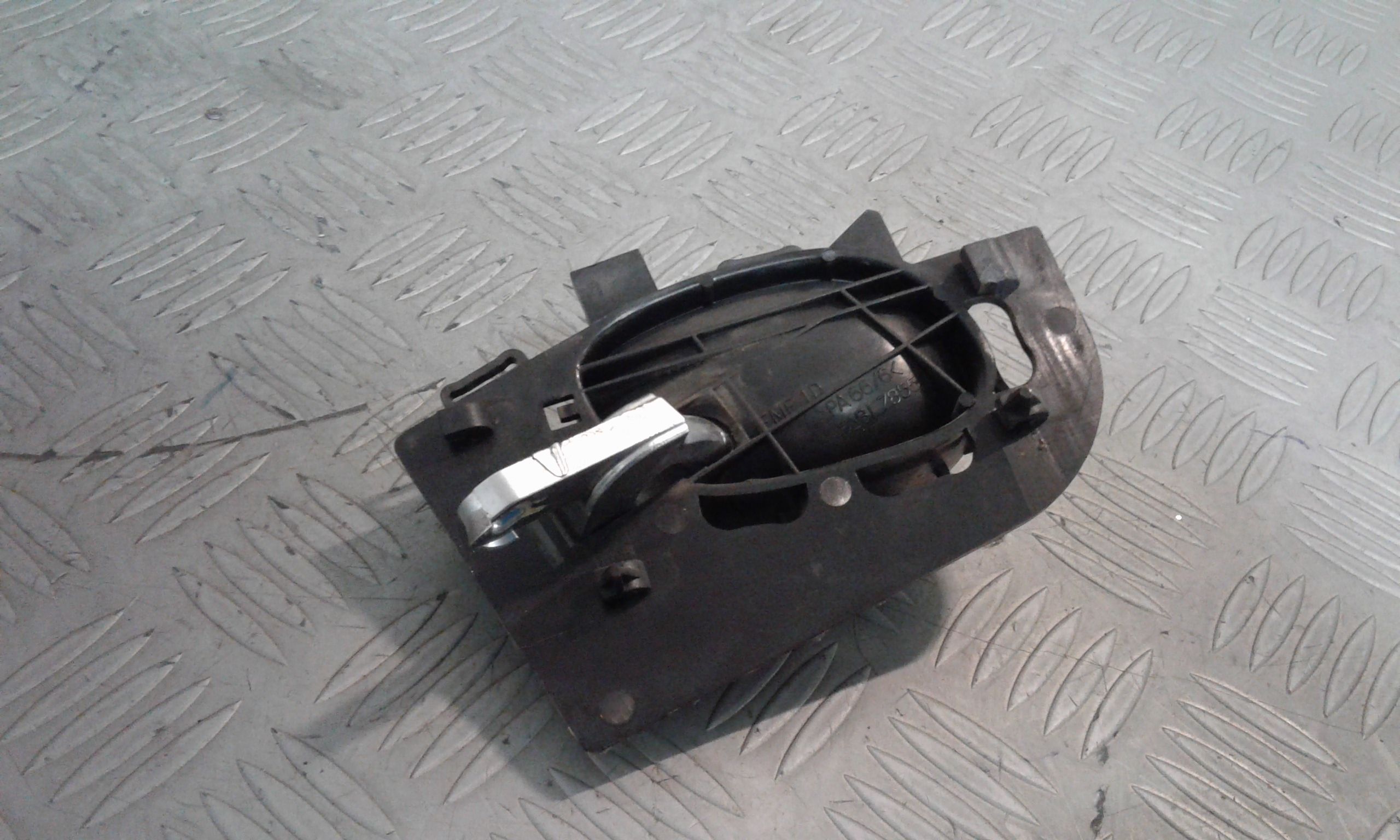 Maniglia Int. Apertura Porta Post. Destro Usato