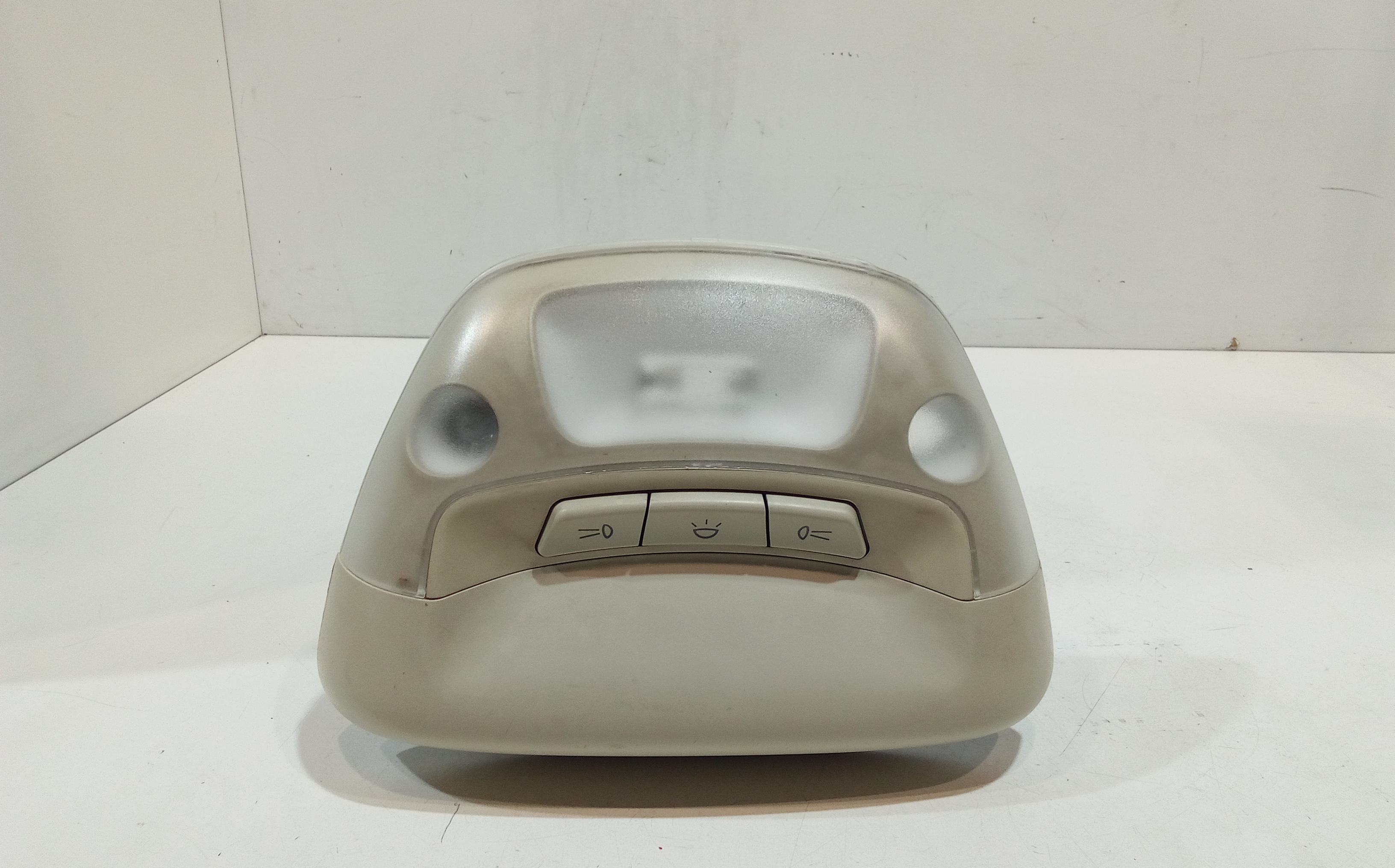 Luce Cortesia Ant. Tetto 46791389 Usato