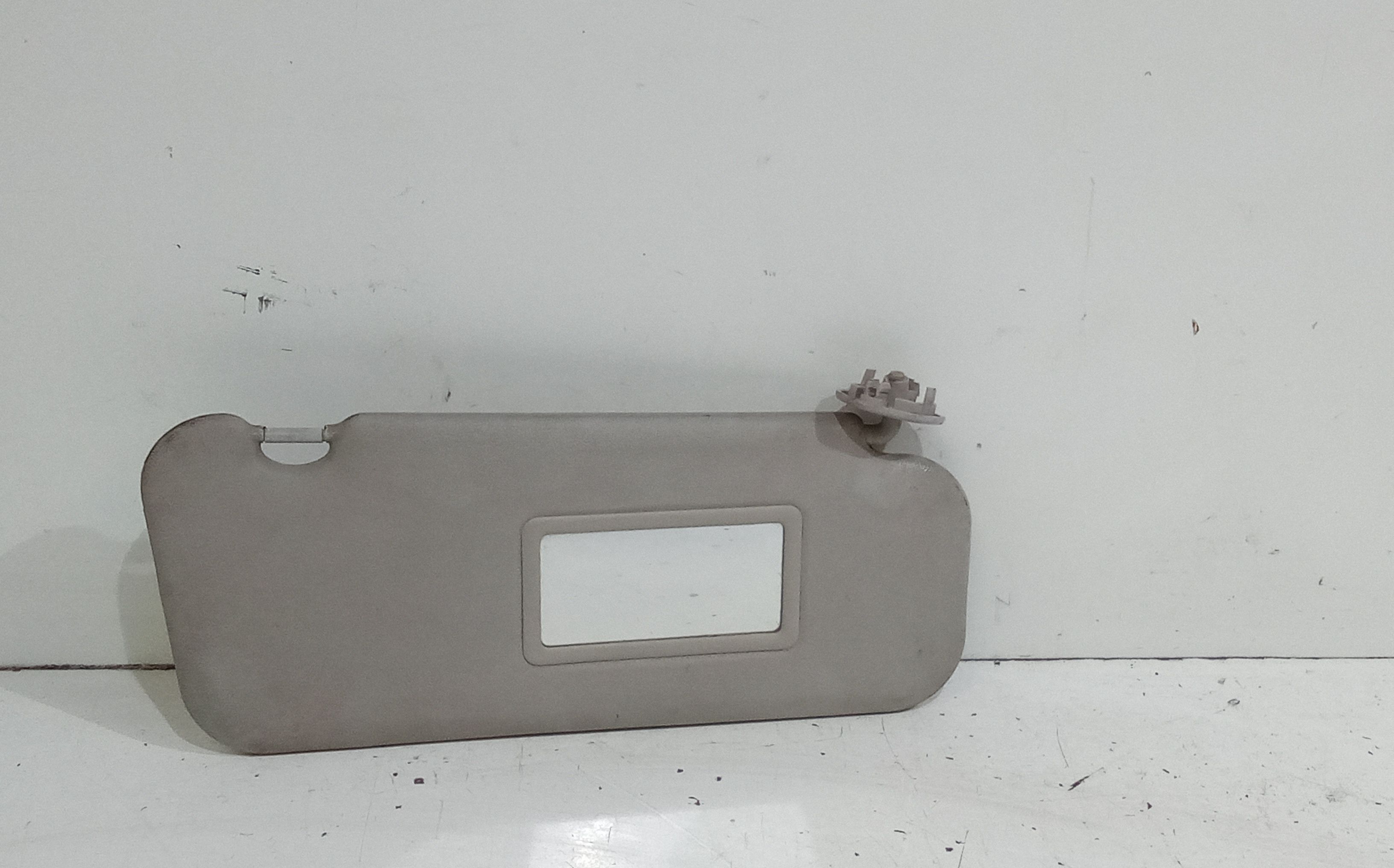 Aletta Parasole Parabrezza Destro Usato