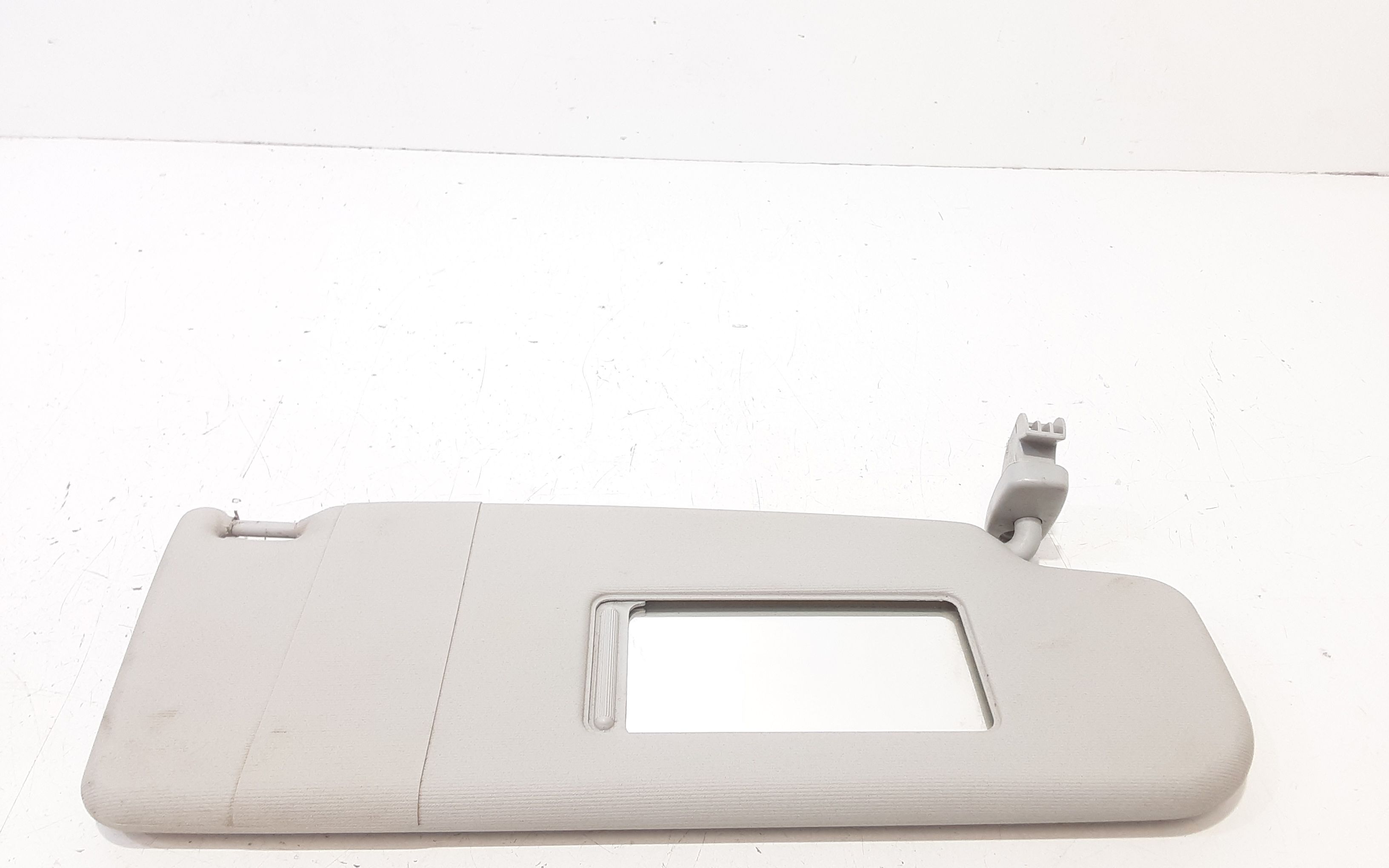 Aletta Parasole Parabrezza Destro 6Q0857552F2F4 Usato