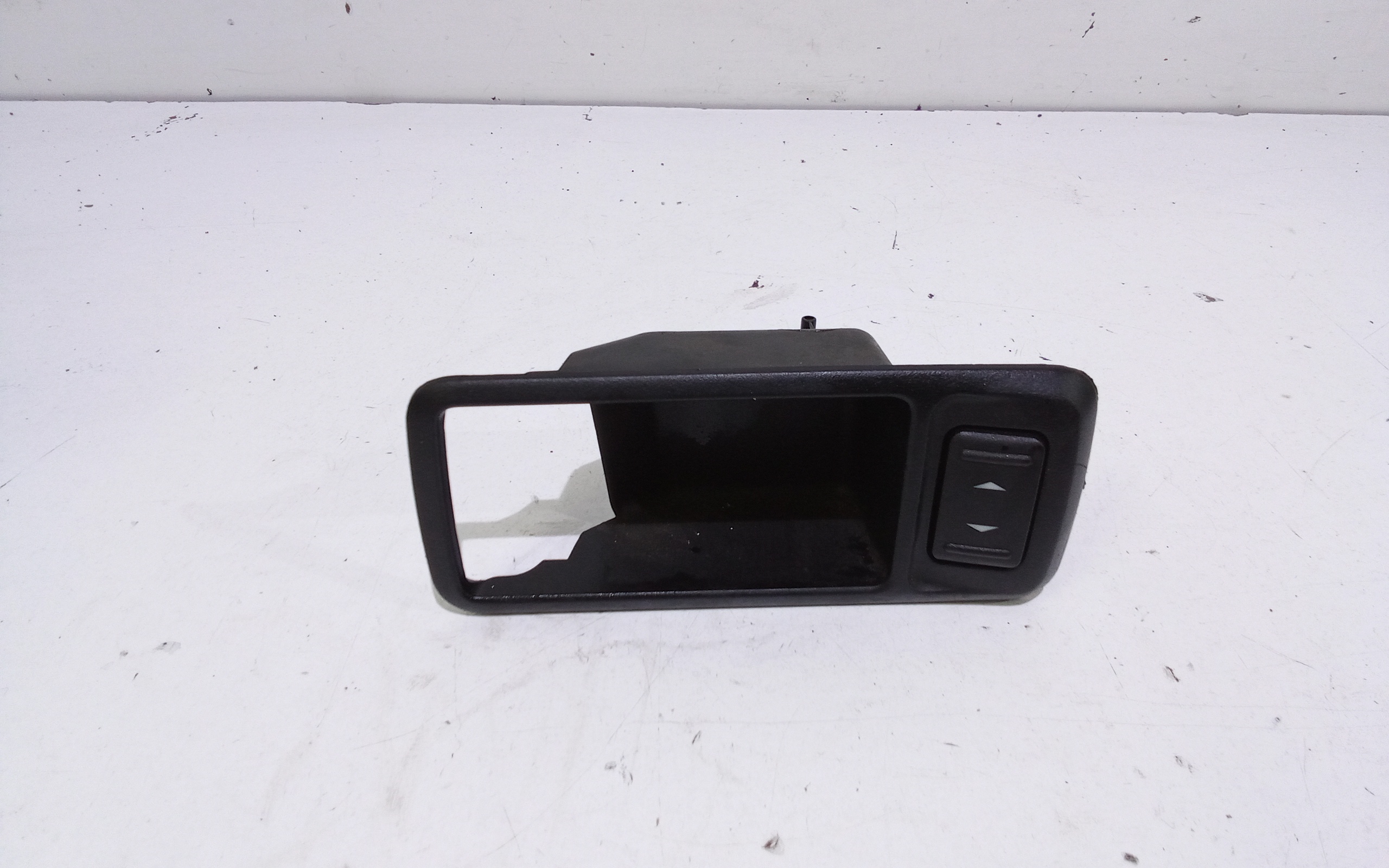 Interruttore Alzacristalli Porta Post. Sinistro 1471913 Usato