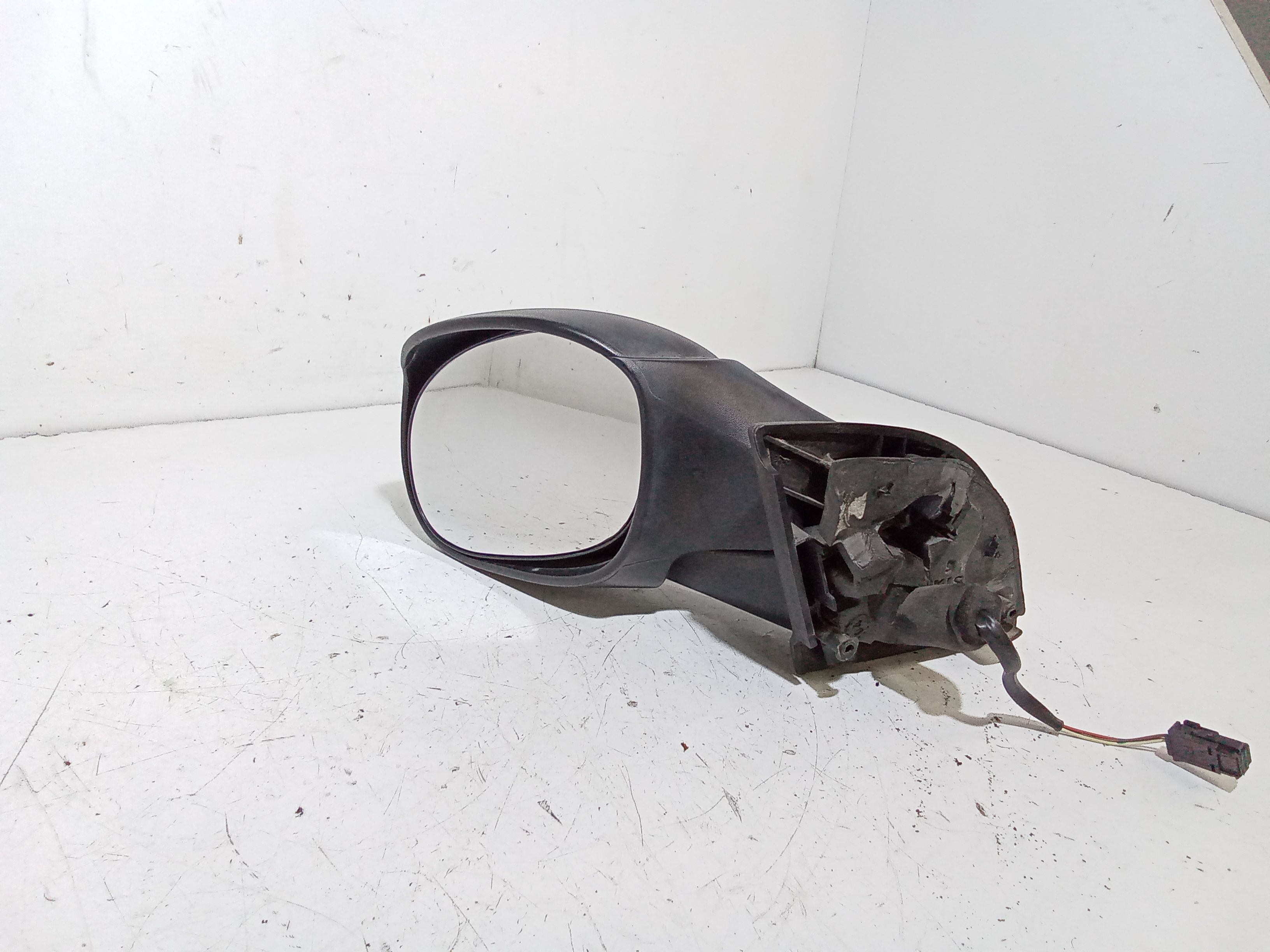 Retrovisore Est. Sinistro 8149FG Usato