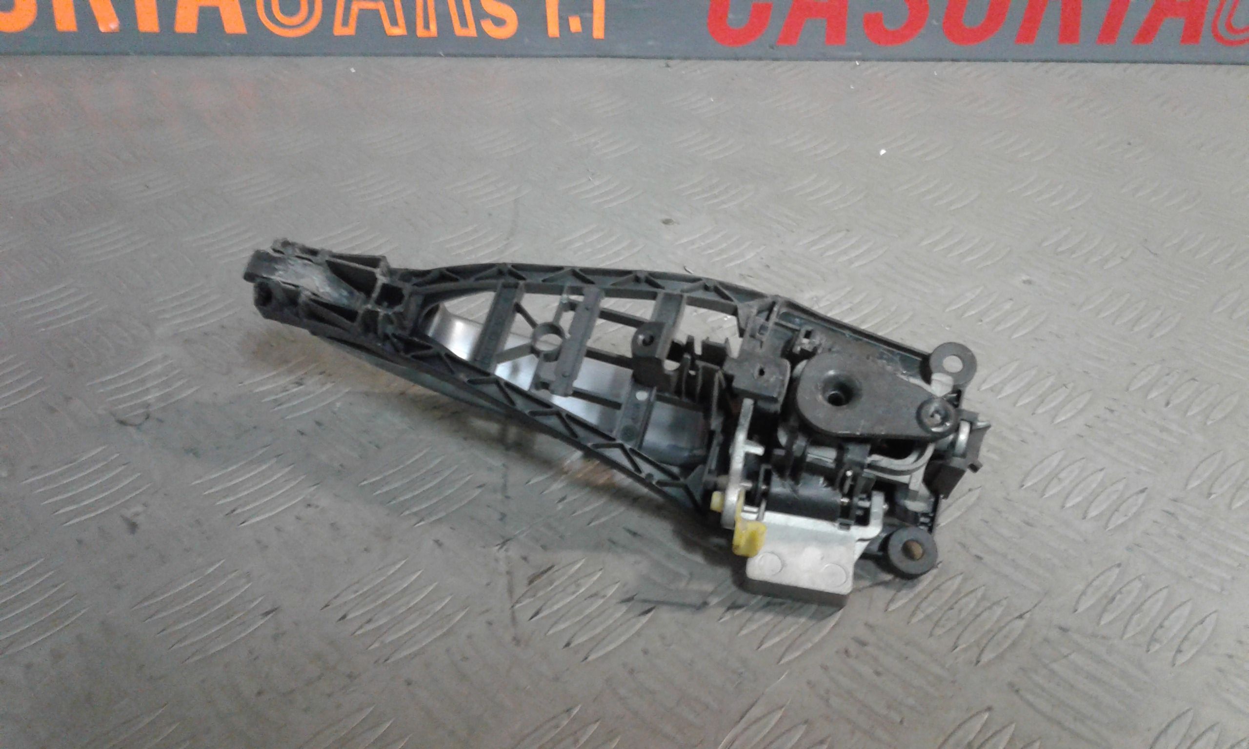 Maniglia Porta Ant. Sinistro 13142767 Usato