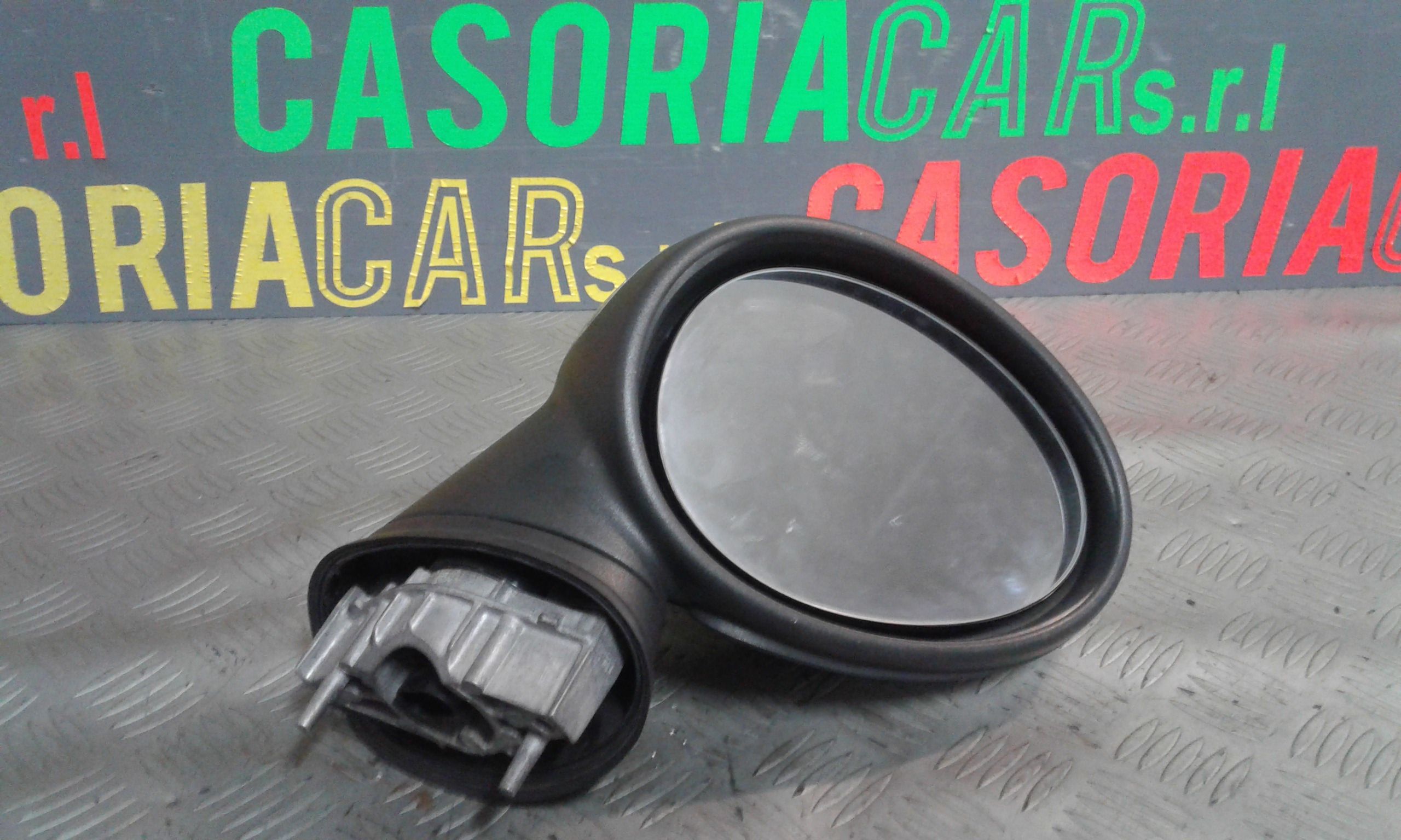 Retrovisore Est. Destro Usato