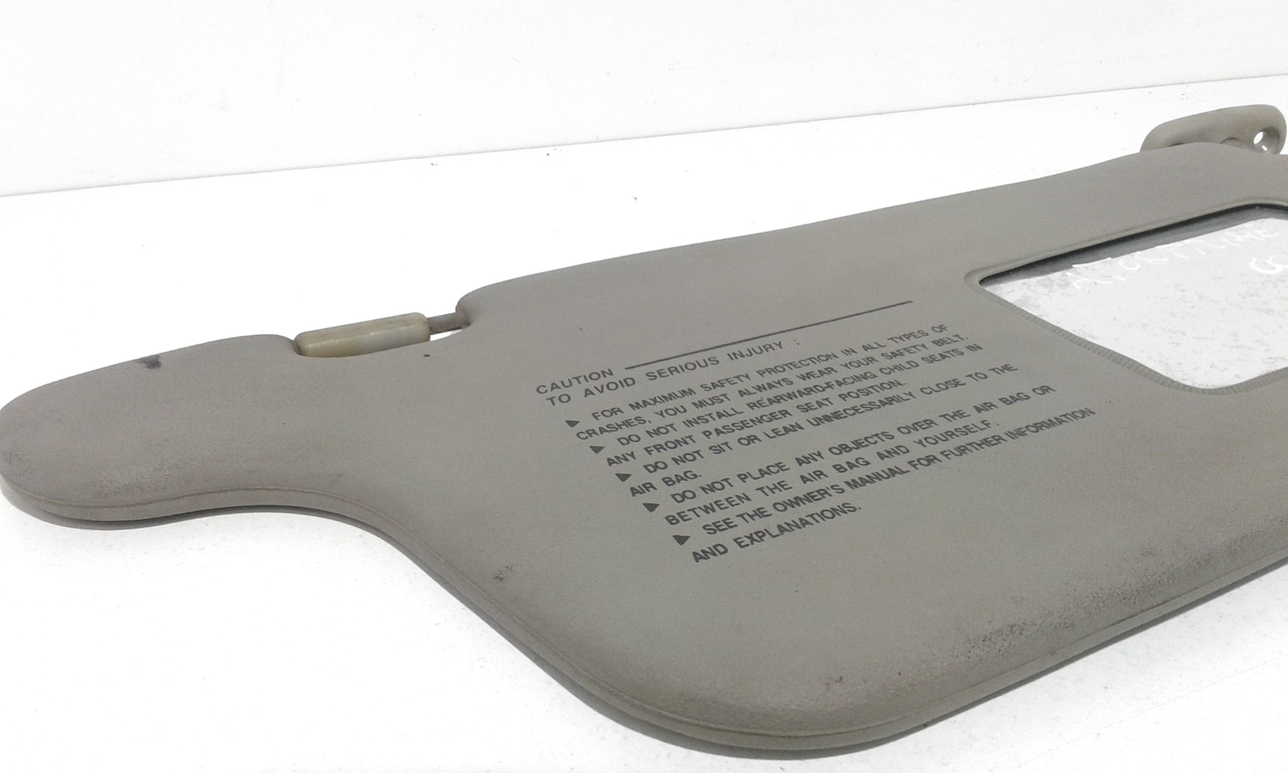 Aletta Parasole Parabrezza Destro 8520202500OB Usato