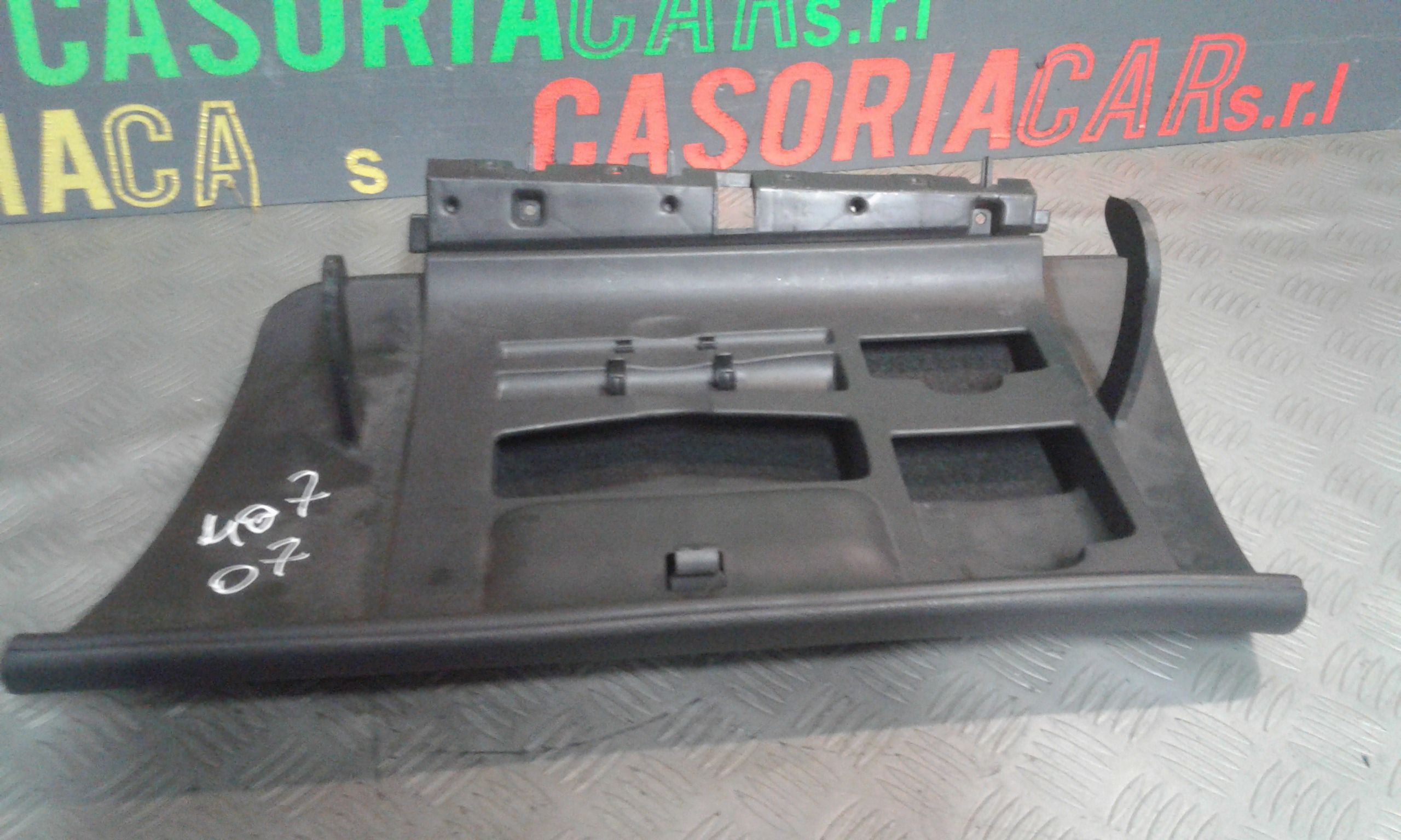 Portaoggetti Cruscotto Destro 8226H7 Usato