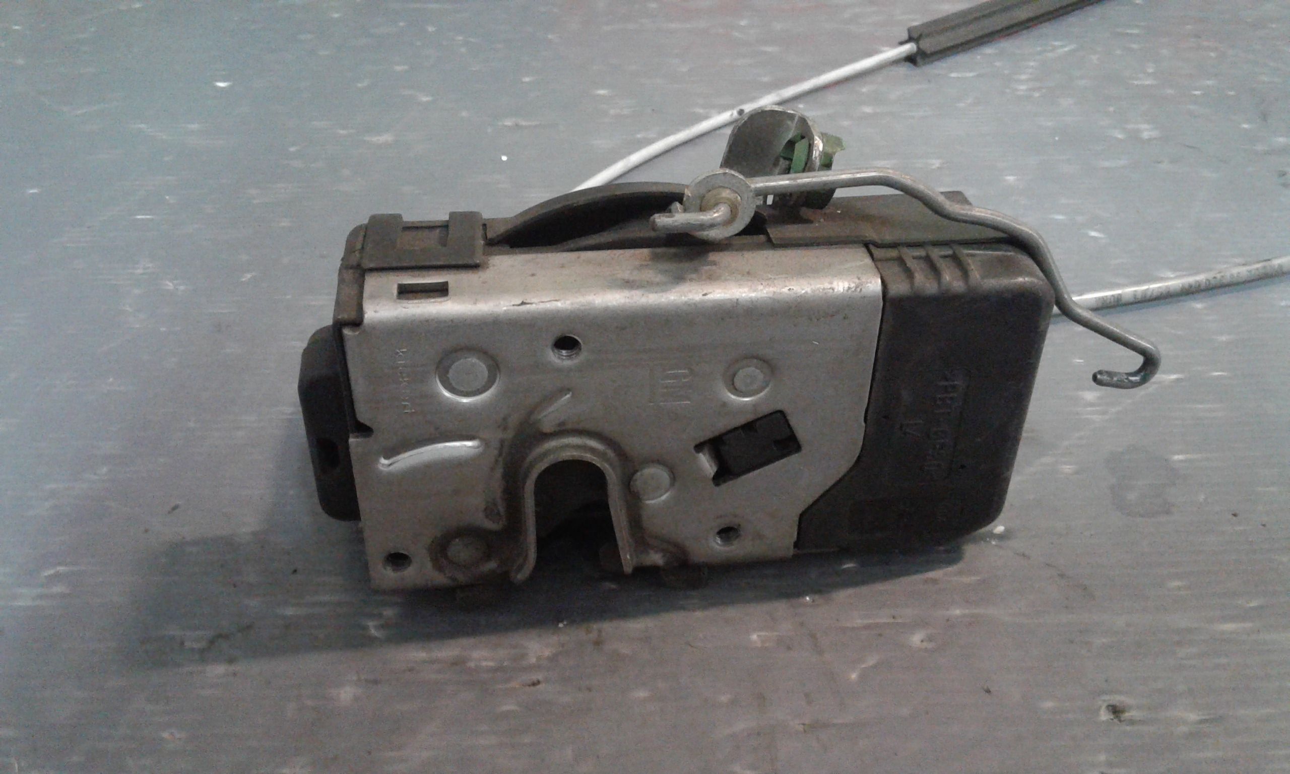 Serratura Porta Ant. Sinistro 13203899 Usato