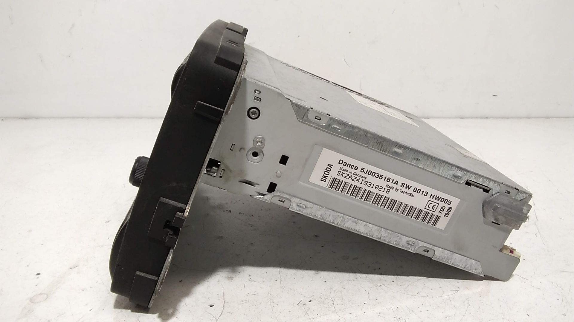 Autoradio 5J0035152A Usato