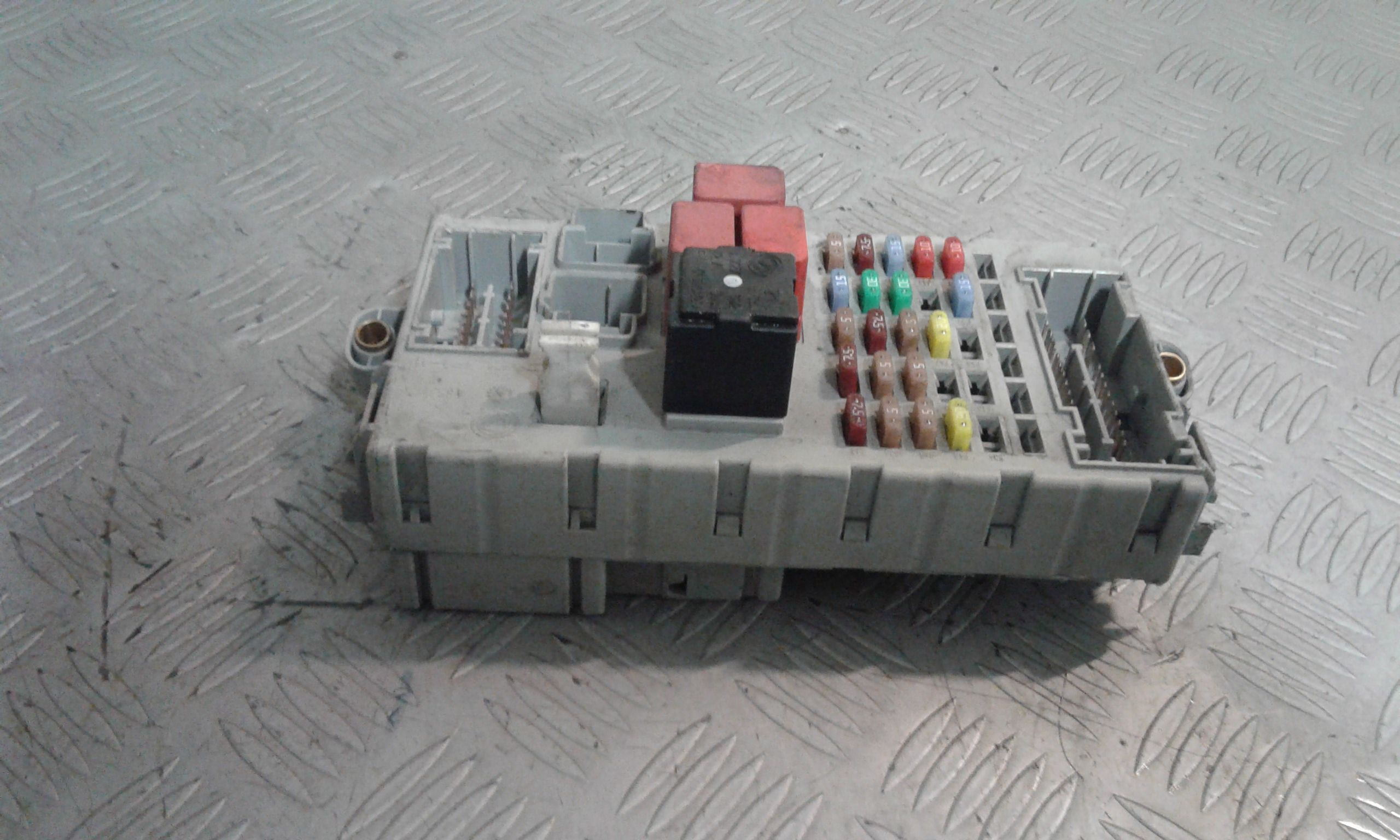 Scatola Fusibili Usato