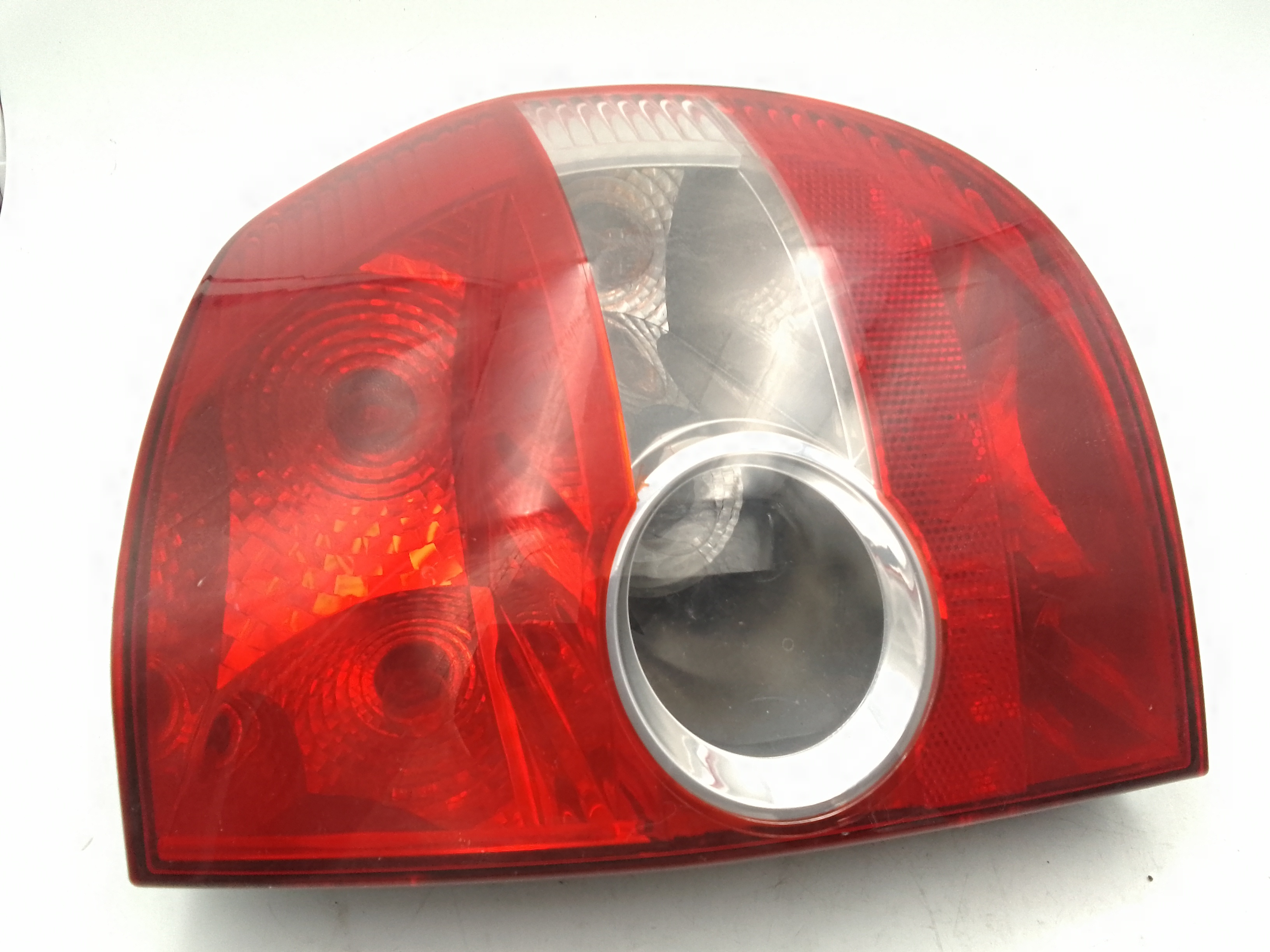 Fanale Post. Sinistro 5Z0945111A Usato