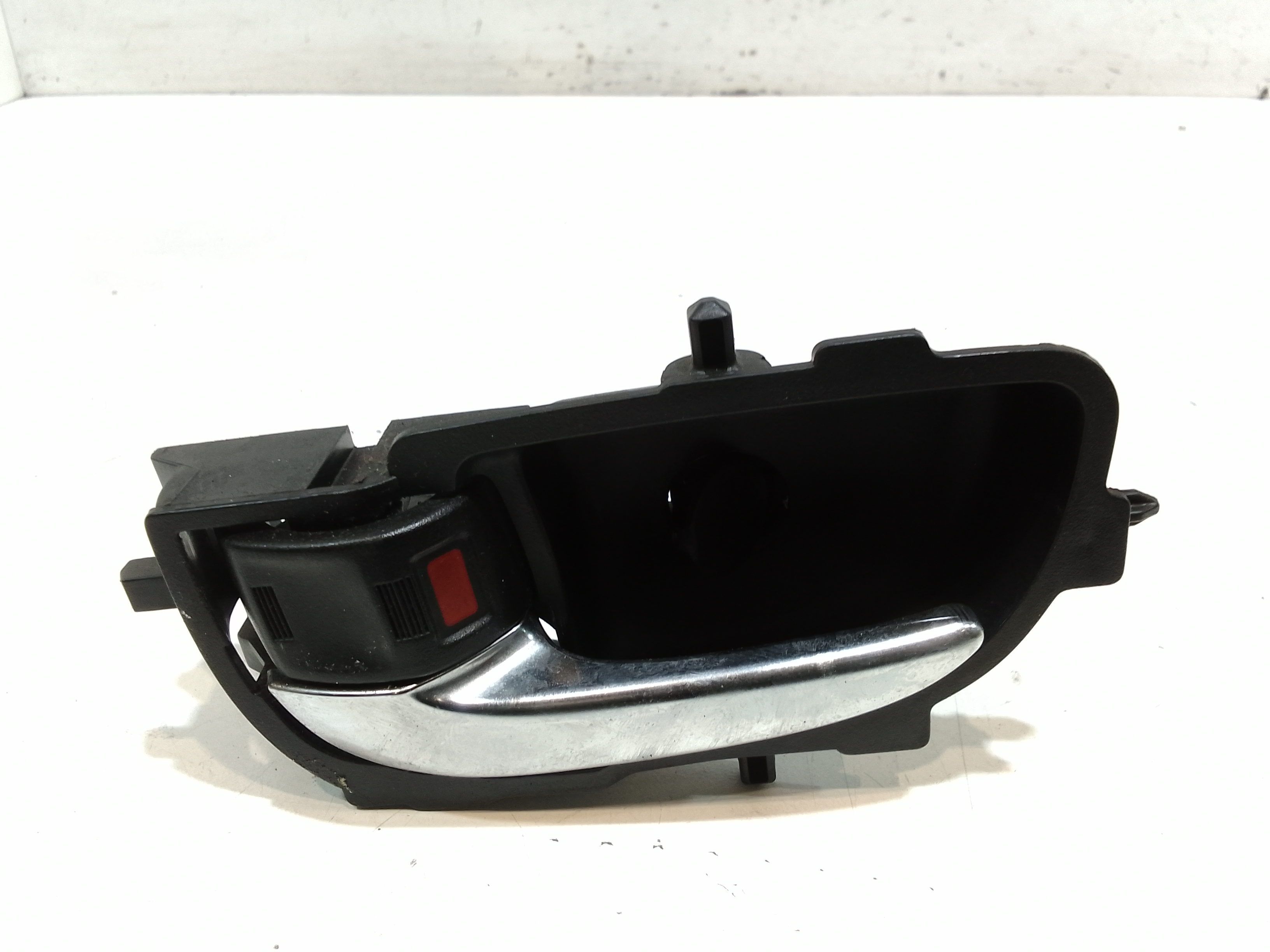 Maniglia Int. Apertura Porta Post. Sinistro Usato