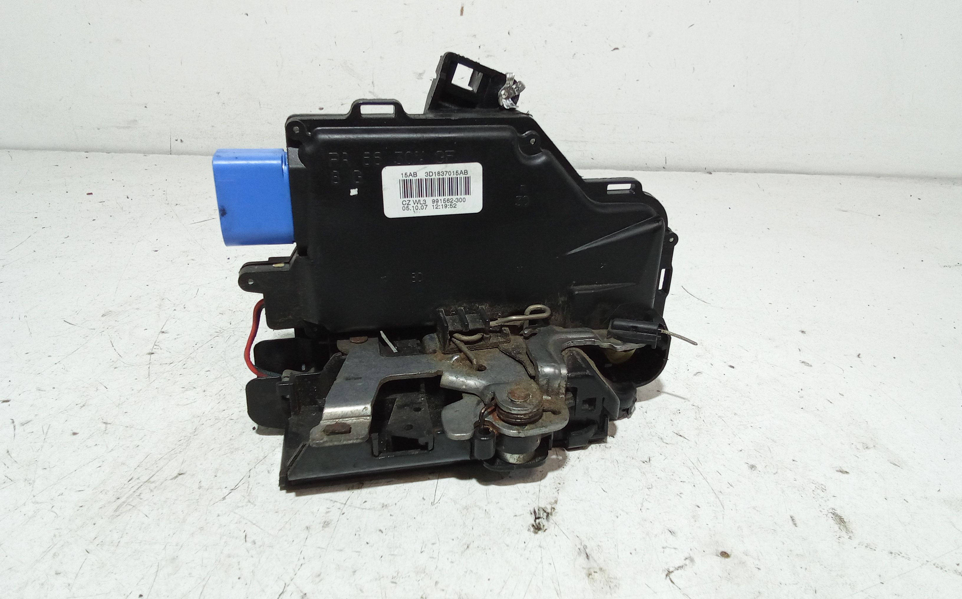 Serratura Porta Ant. Sinistro 3D1837015AB Usato