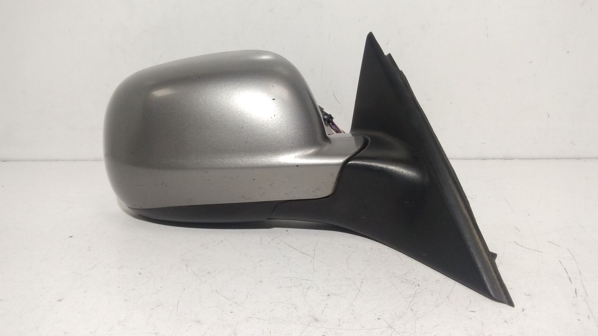 Retrovisore Est. Destro Usato