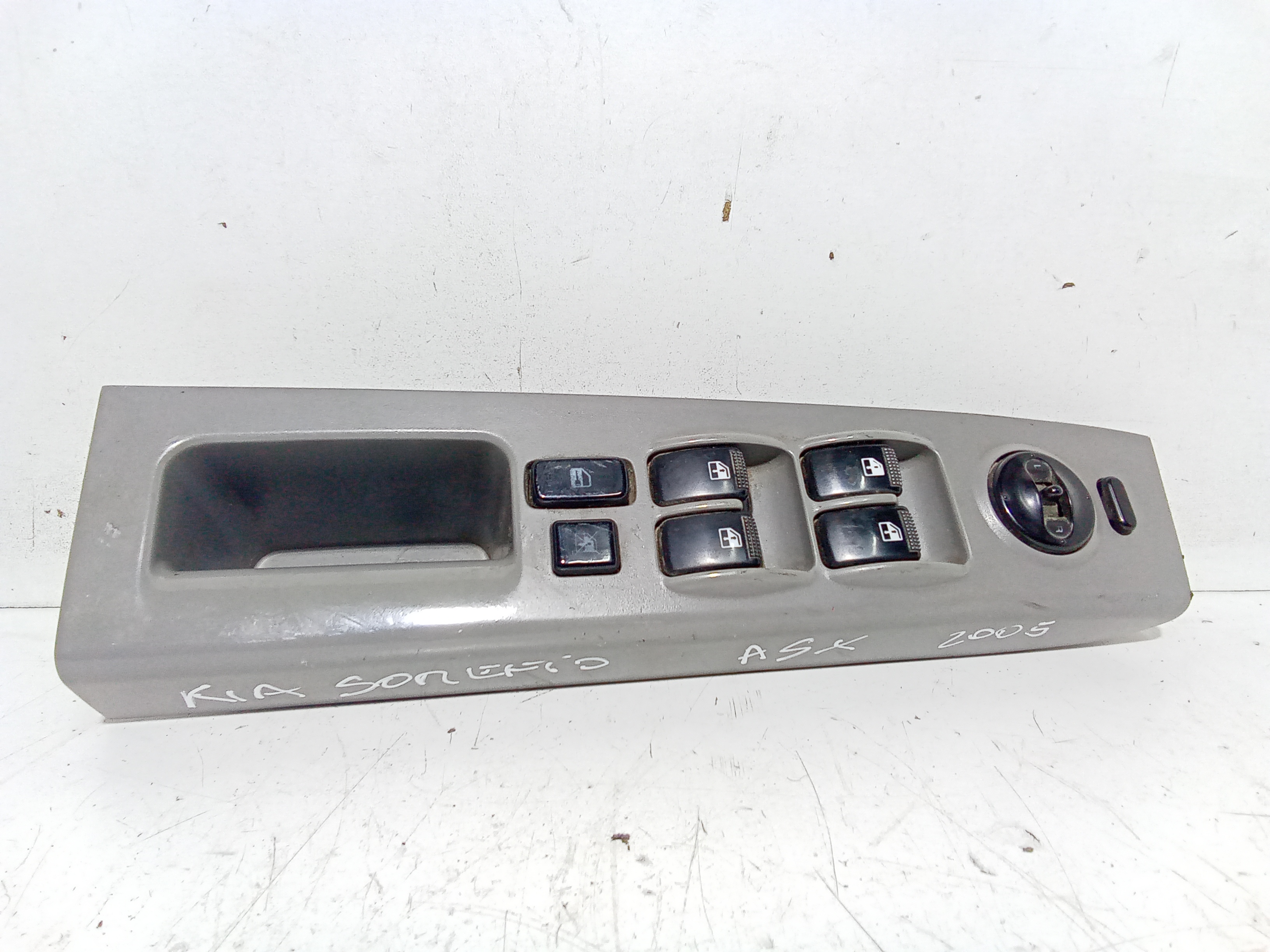 Interruttore Alzacristalli Porta Ant. Sinistro Usato